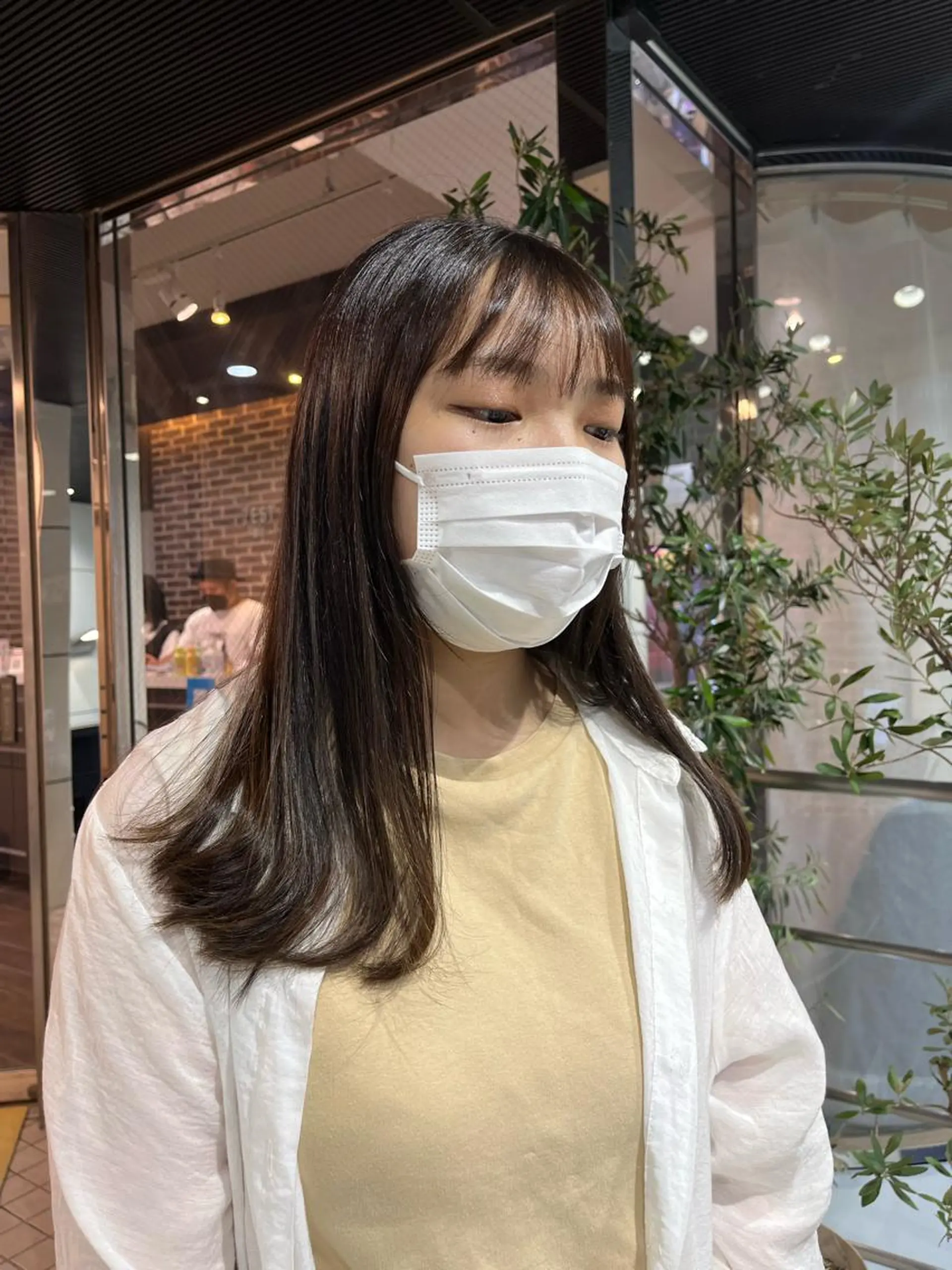 ロング カラー ベージュカラー 黒髪 ブリーチ ブルーカラー ブルーブラック 酸性ストレート 🤍🎀honokaのヘアスタイル