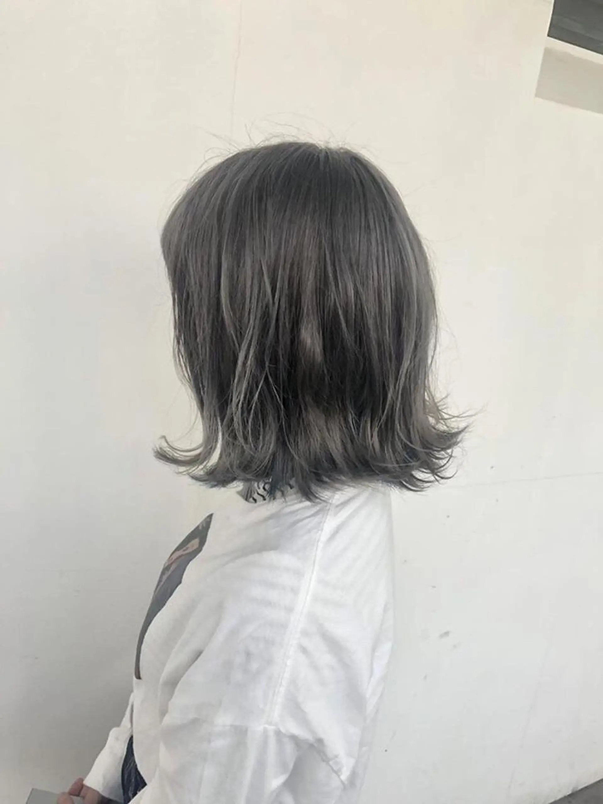 ショート カラー ブリーチ シェアサロン　シエナ所属・東條 克義のヘアスタイル