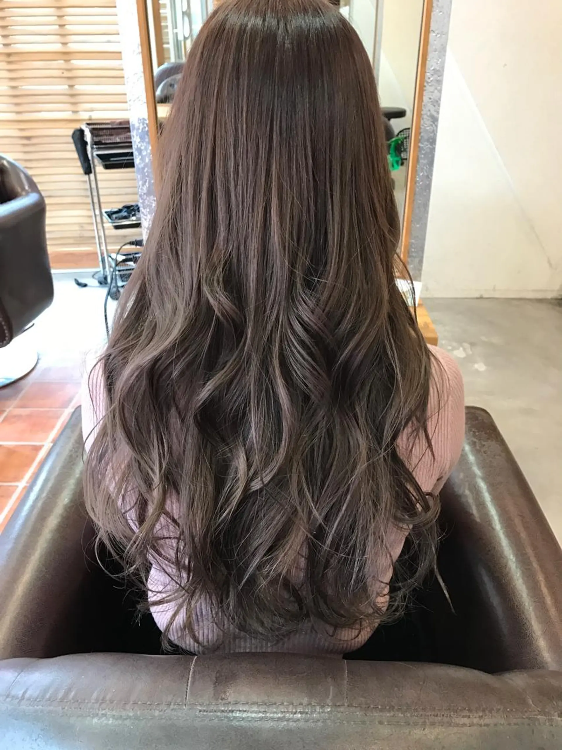 ロング カラー アッシュ イルミナカラー ピンクカラー ACT仙川所属・みうら ミウラのヘアスタイル