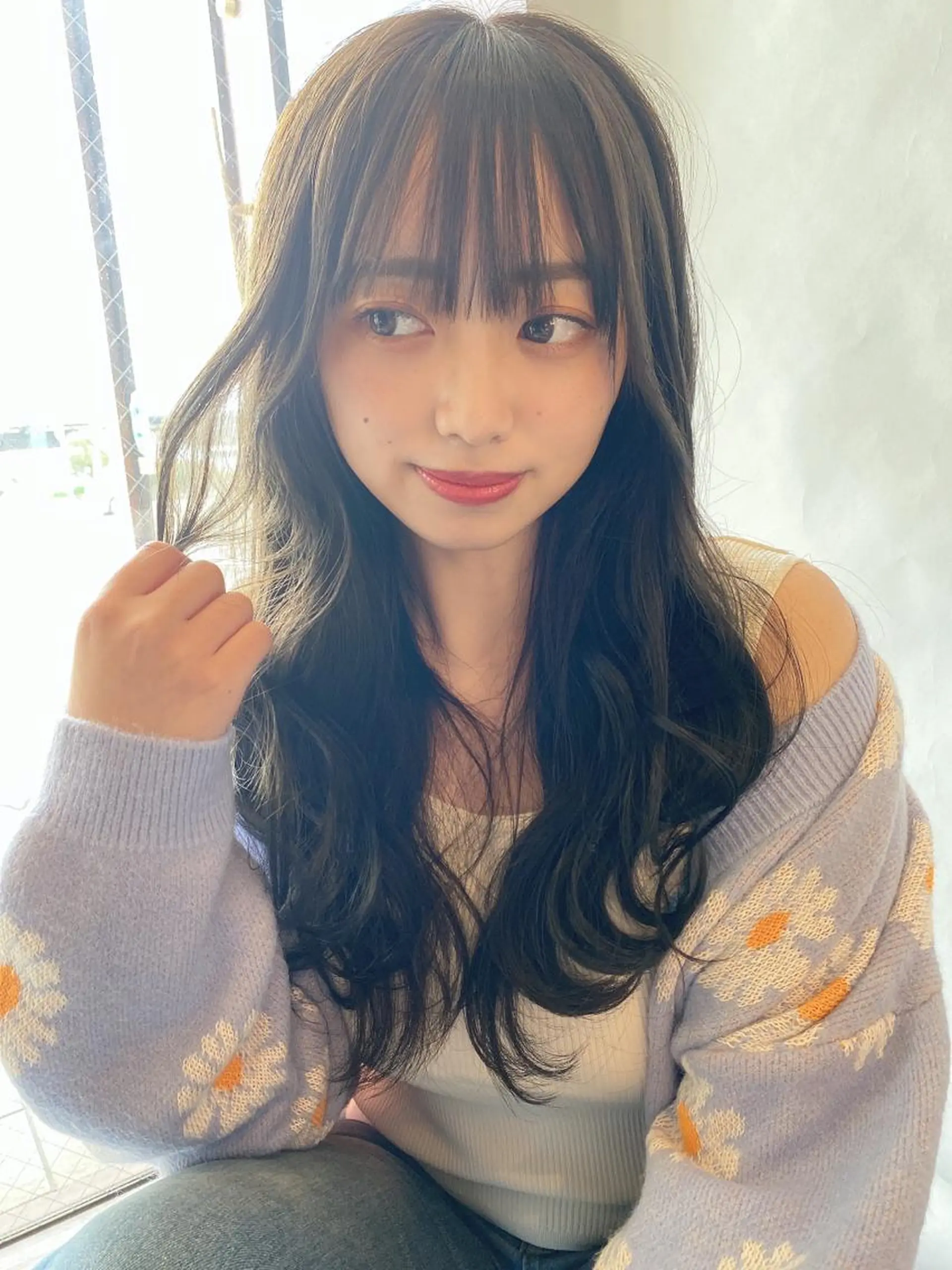 ミディアム アッシュ 具志 正太のヘアスタイル