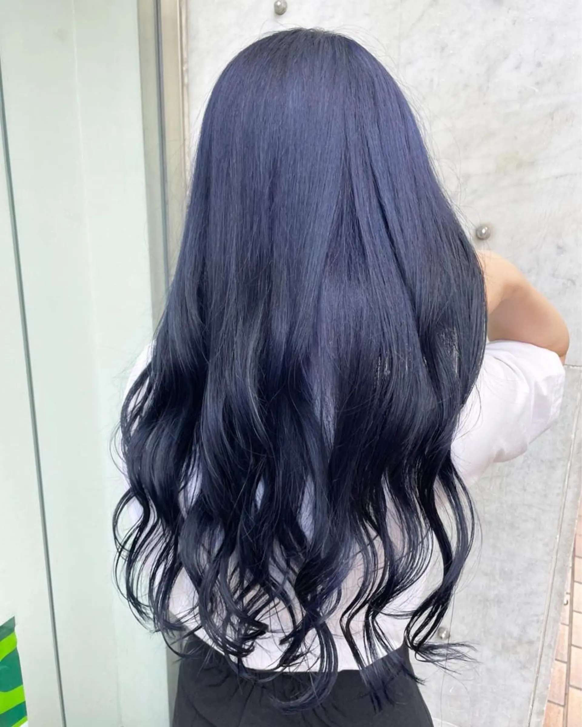 ロング カラー ブルーカラー ブルーグレー ブルーグレージュ グレージュ JIL BLAN 京都所属・RU RIのヘアスタイル