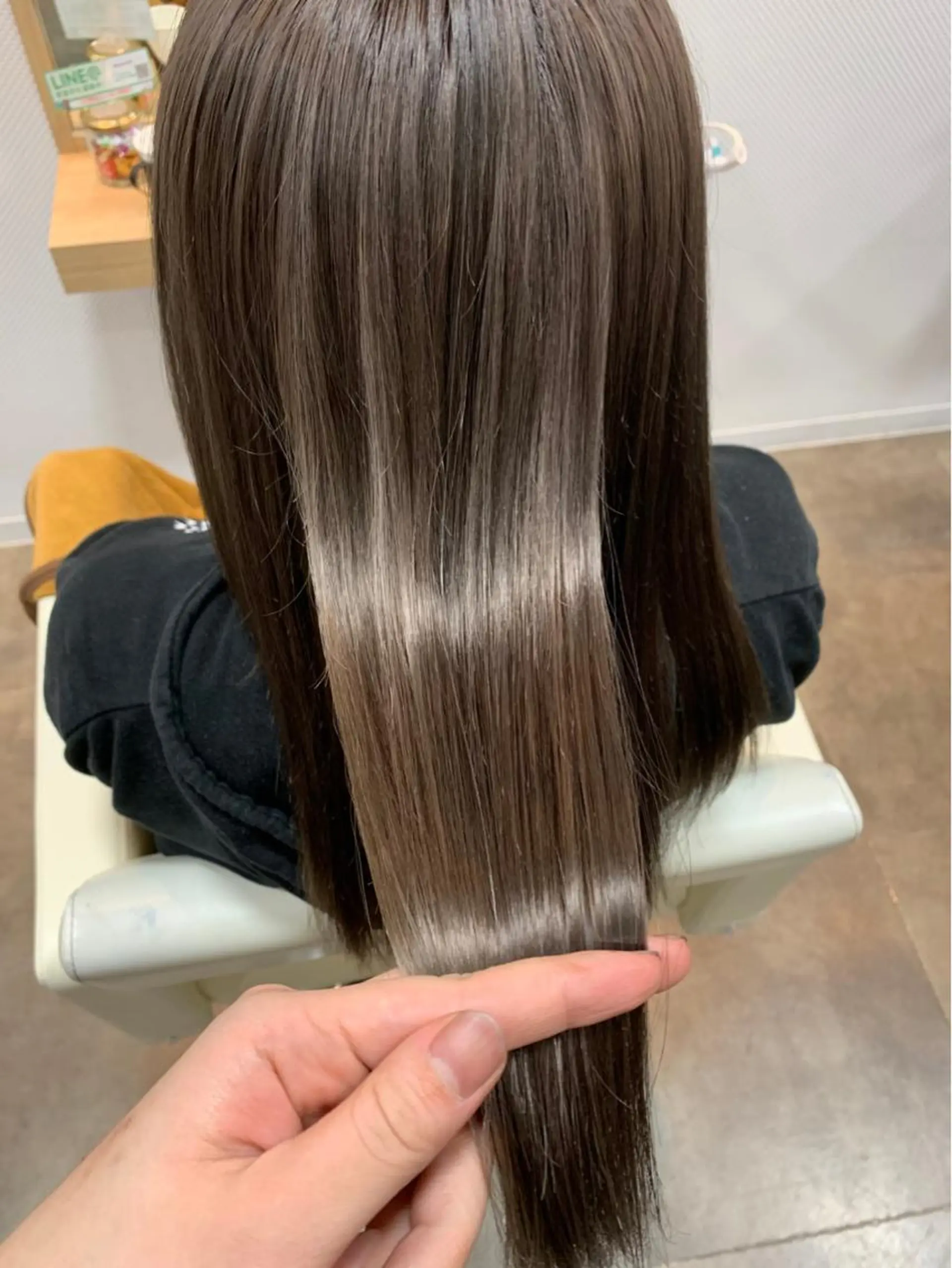 カラー ロング アッシュ アッシュブラウン ベージュカラー 黒髪 ブルーカラー N° rico 名駅のヘアスタイル