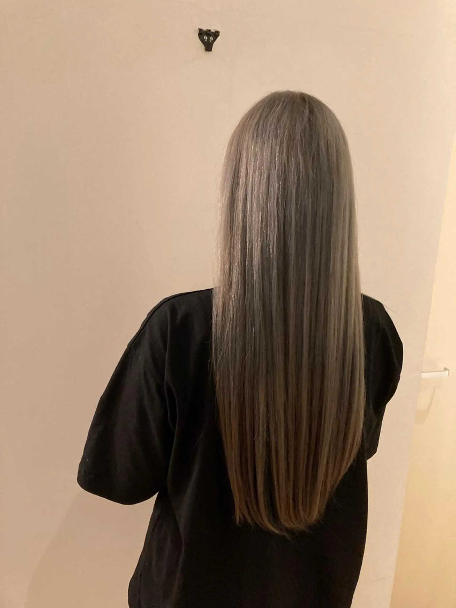 ロング anon所属・田中 結月のヘアスタイル