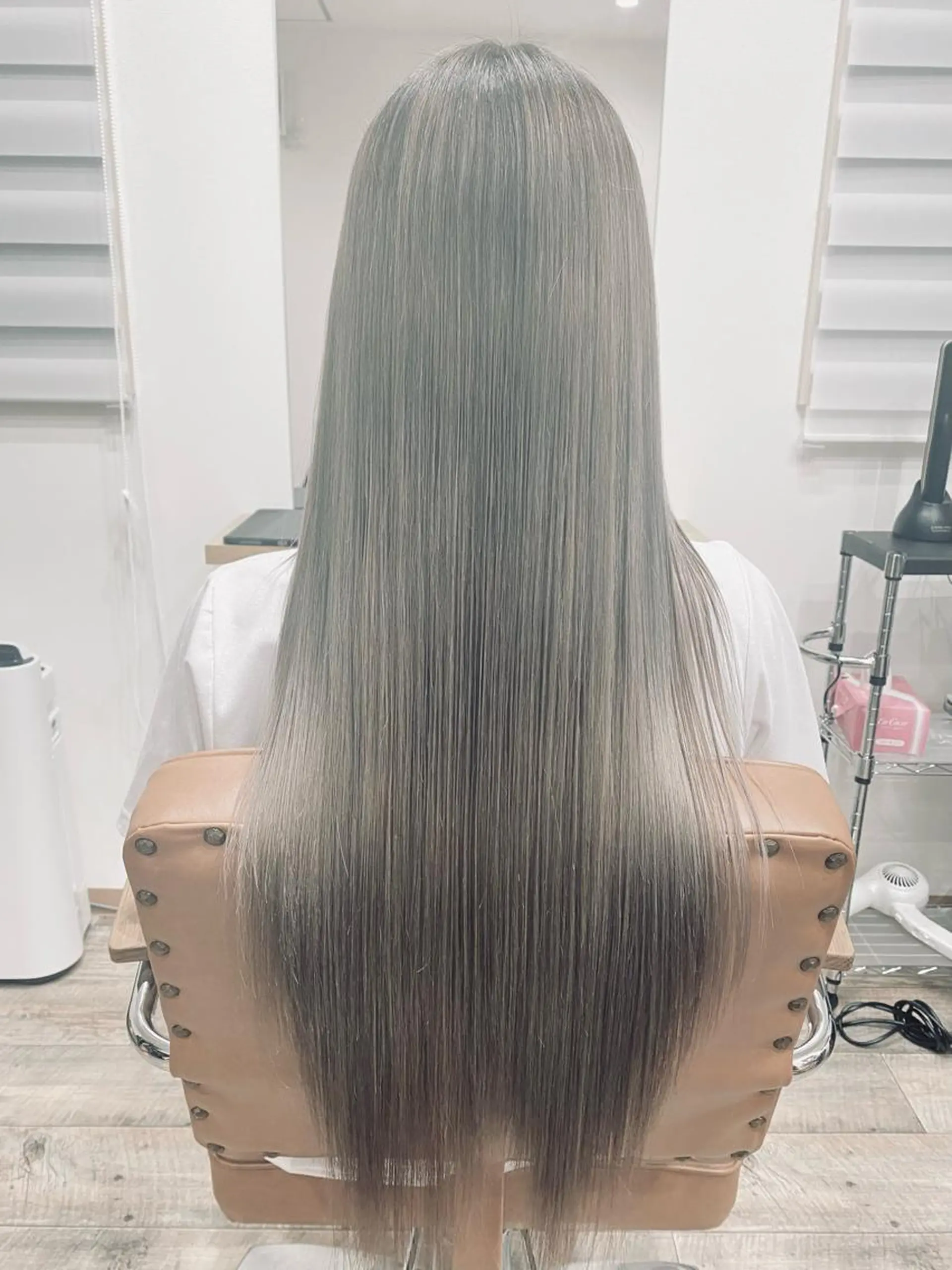 カラー パーマ 酸性ストレート ストレートパーマ miel hair 新宿店 【ミエル ヘアー】所属・新宿西口から徒歩5分 石橋卓典のヘアスタイル