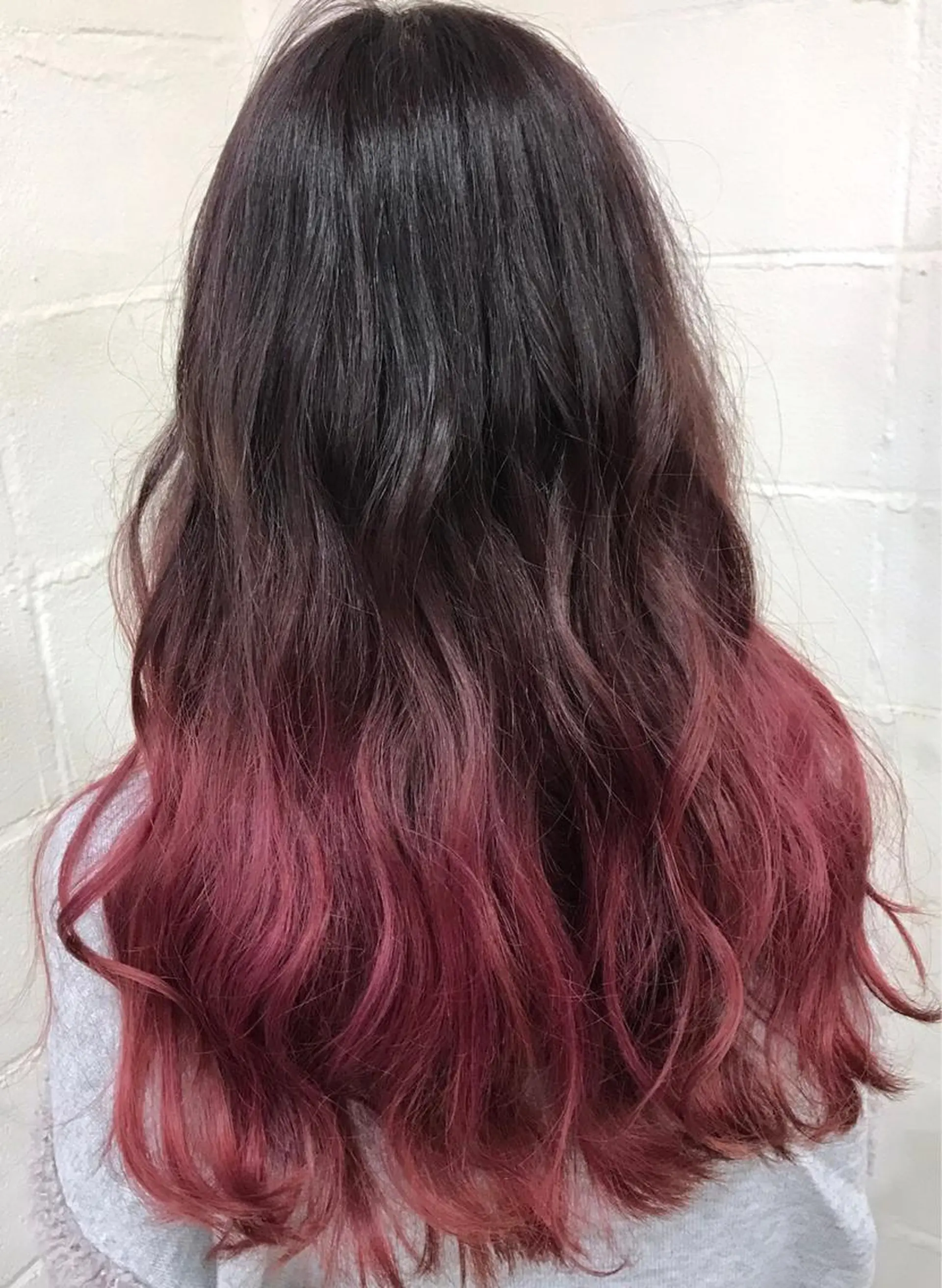 ロング カラー ヘアカラー イヤリングカラー Ai 浅草橋店のヘアスタイル