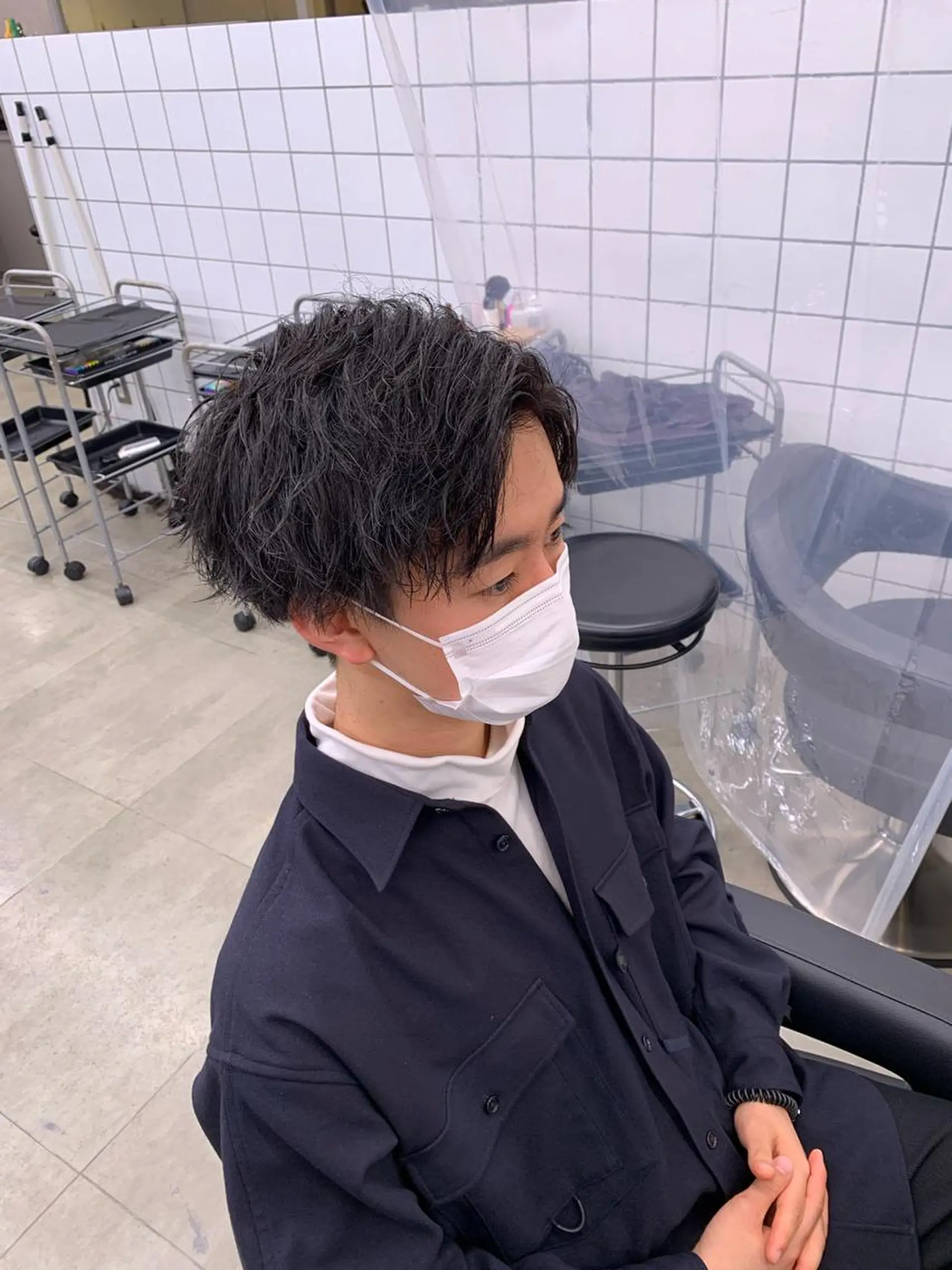 ショート カラー パーマ メンズ アイブロウ カット パーマ トリートメント ヘッドスパ ヘアセット ✨メンズウルフ特化 美容師タイガ✨のヘアスタイル