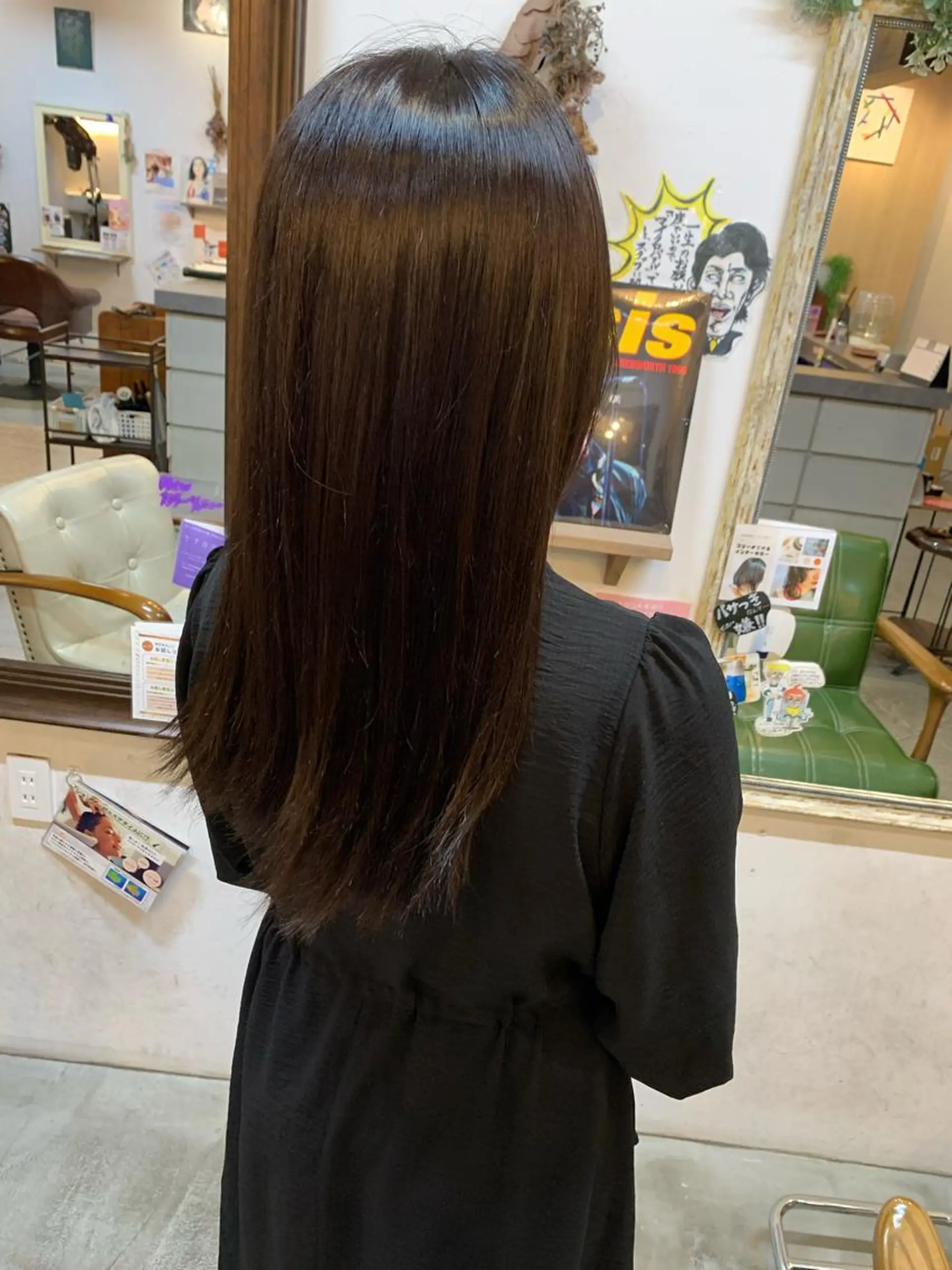 セミロング カラー 長瀬 遥姫のヘアスタイル