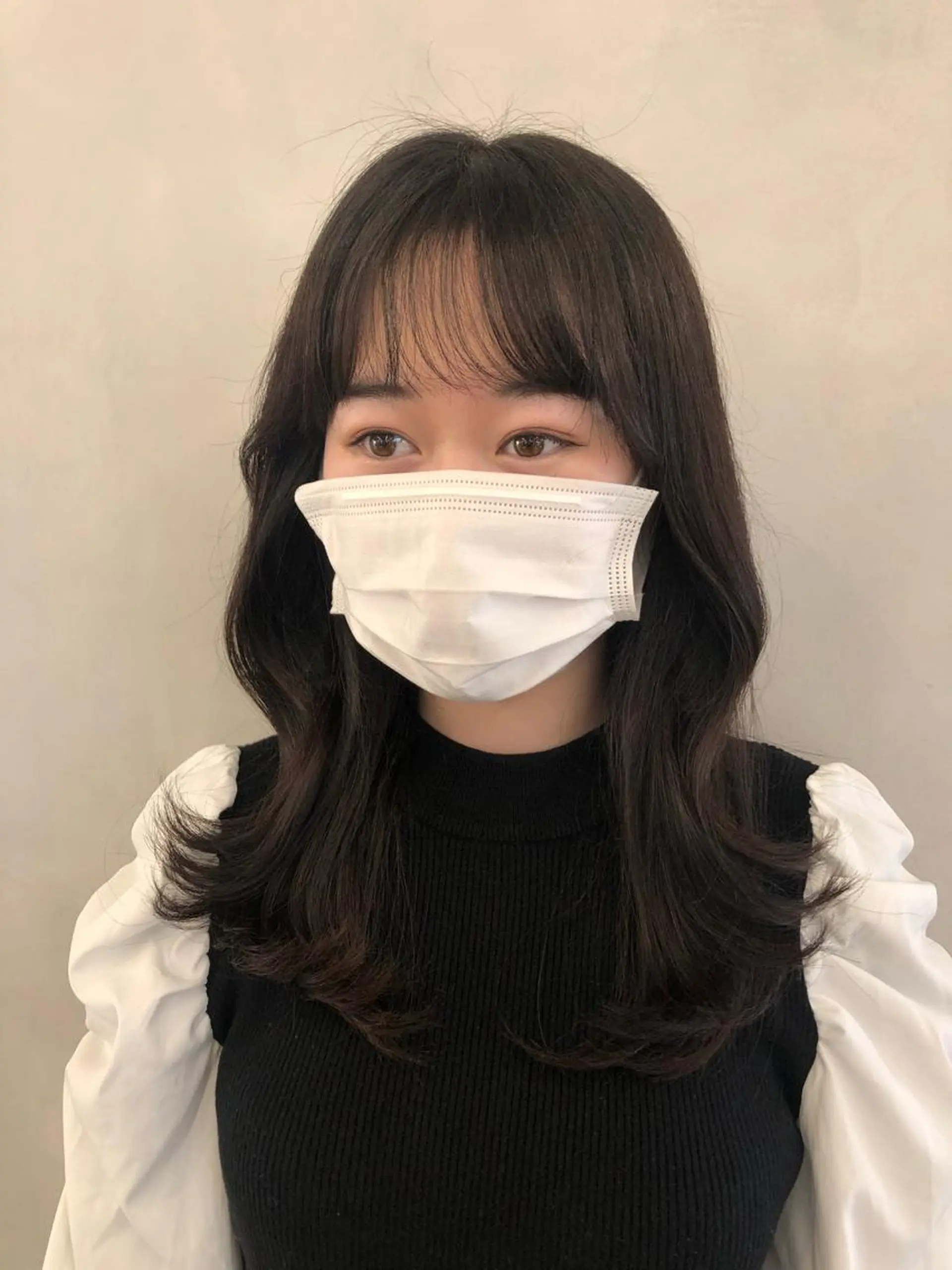 ミディアム 韓国風ヘア レイヤーカット カット ヘアカラー トリートメント ❤︎︎韓国ヘア❤︎︎ 𝑺𝒉𝒊𝒉𝒐のヘアスタイル