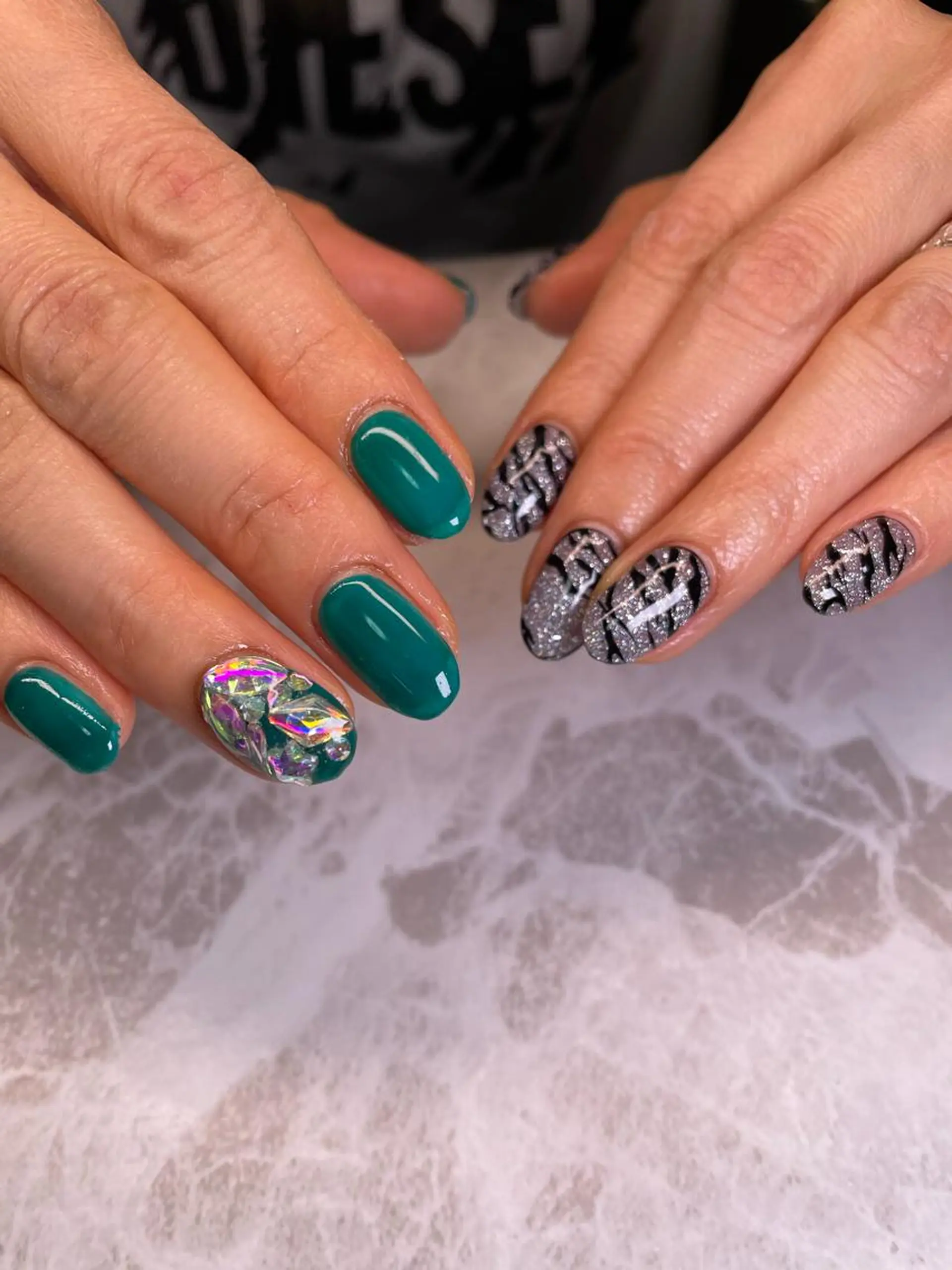 ネイル ハンドネイル YOUTH nails waxing所属・YOUTH natsumiのネイルデザイン