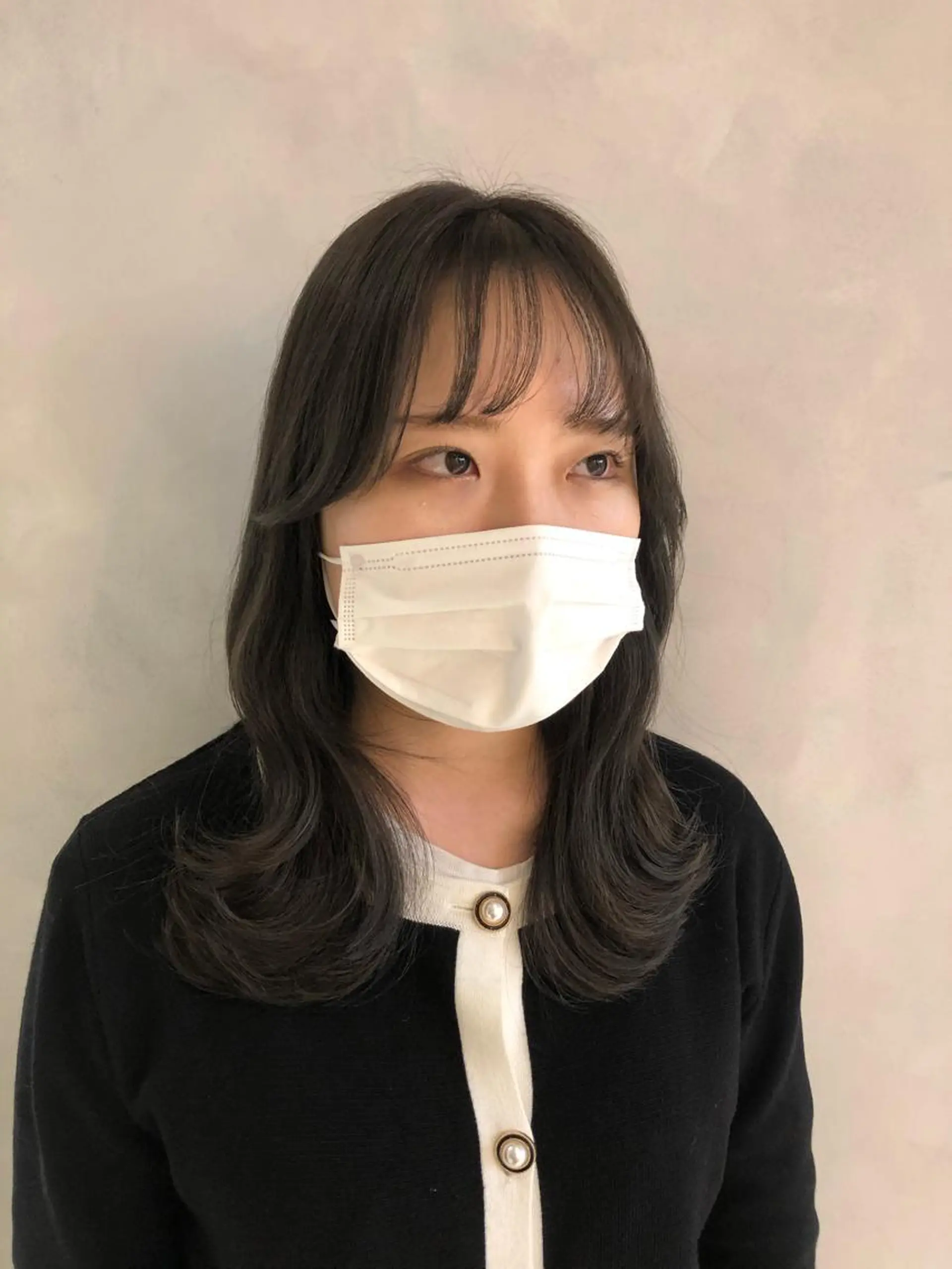 ミディアム くびれヘア 韓国風ヘア レイヤーカット ❤︎︎韓国ヘア❤︎︎ 𝑺𝒉𝒊𝒉𝒐のヘアスタイル