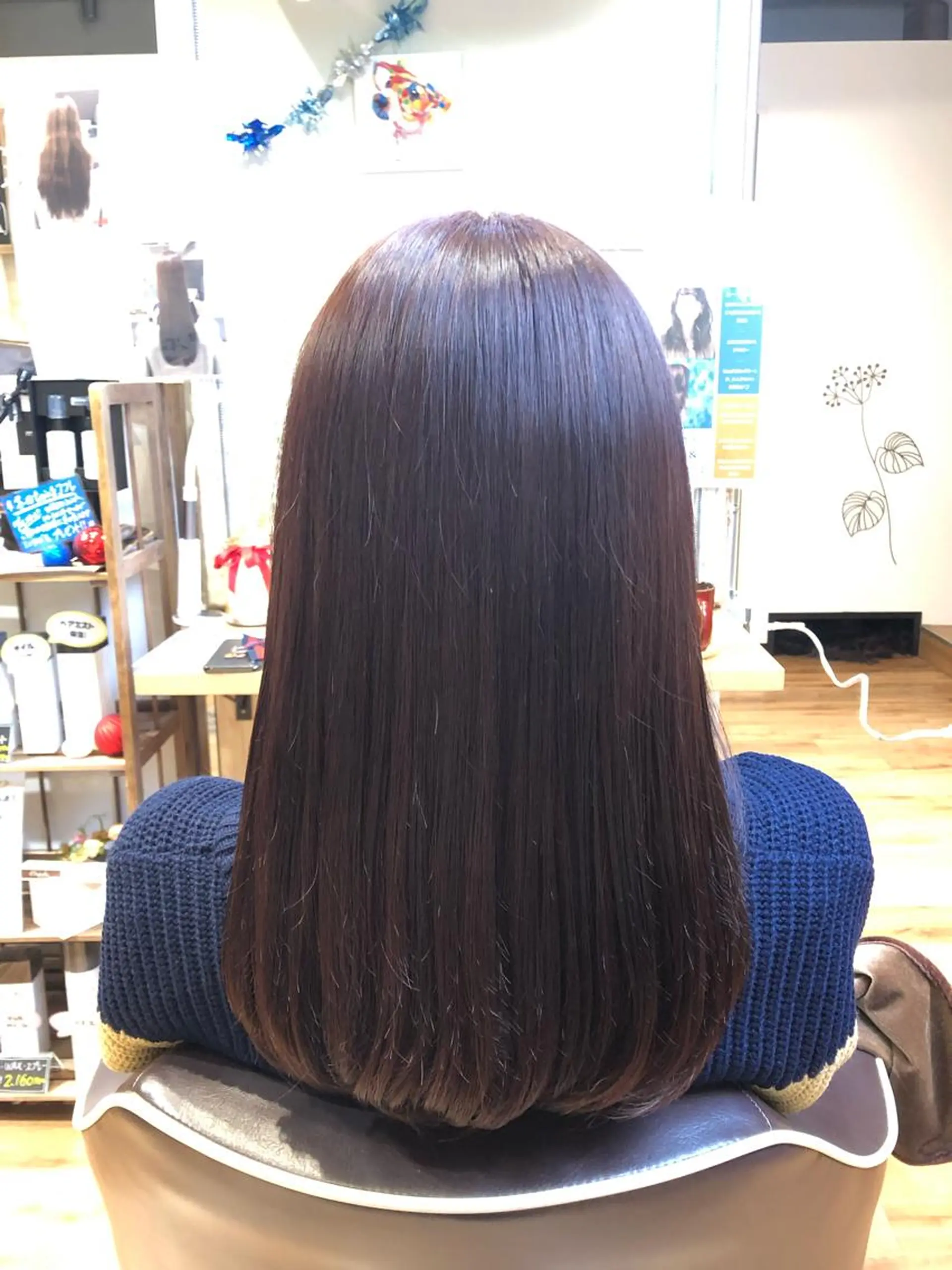 セミロング カラー ヘアカラー トリートメント 青野 文香のヘアスタイル