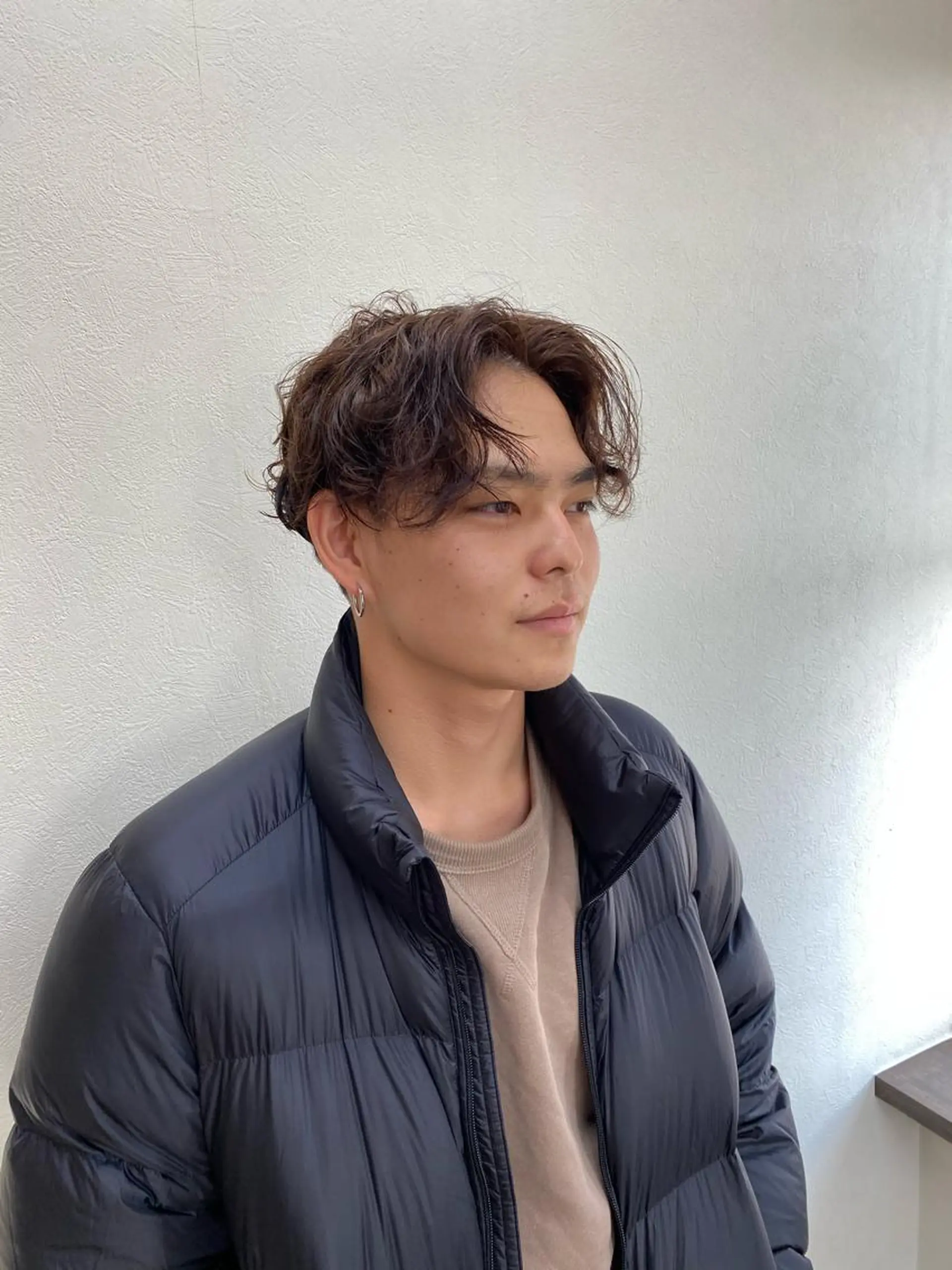 ショート パーマ メンズ センターパート マッシュ メンズパーマ 大内田 凌馬のヘアスタイル