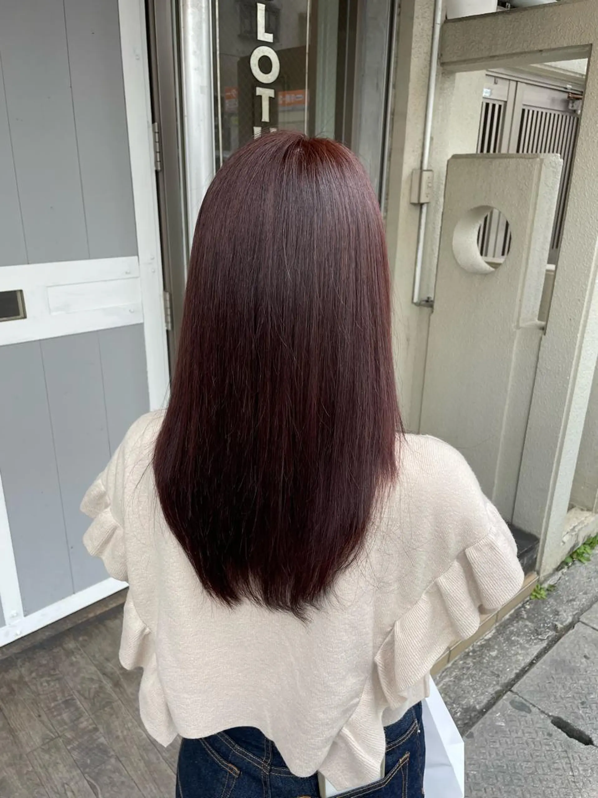 ロング カラー ヘアカラー miloc那覇 MIKUのヘアスタイル