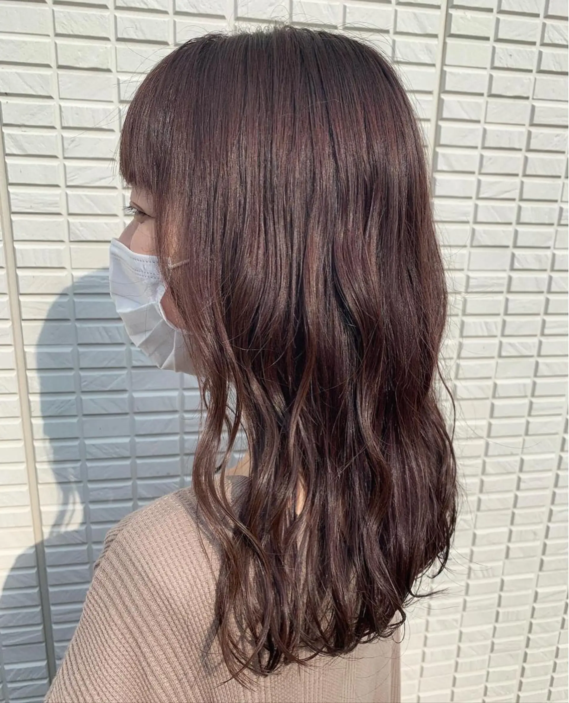 セミロング カラー ブラウンカラー ピンクカラー ピンクブラウン カット ヘアカラー トリートメント 菅野 愛のヘアスタイル
