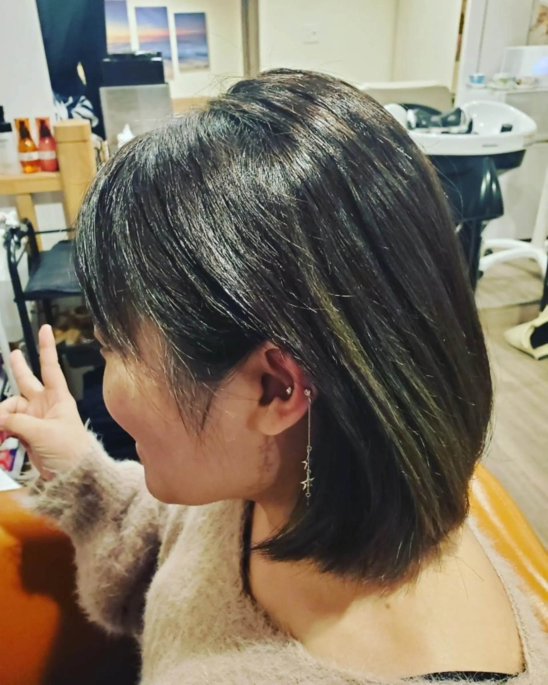 ミディアム カラー アディクシーカラー ボブ 外国人風カラー トリートメント 酸熱トリートメント ヘアカラー トリートメント spa hair  ark 富井直美のヘアスタイル