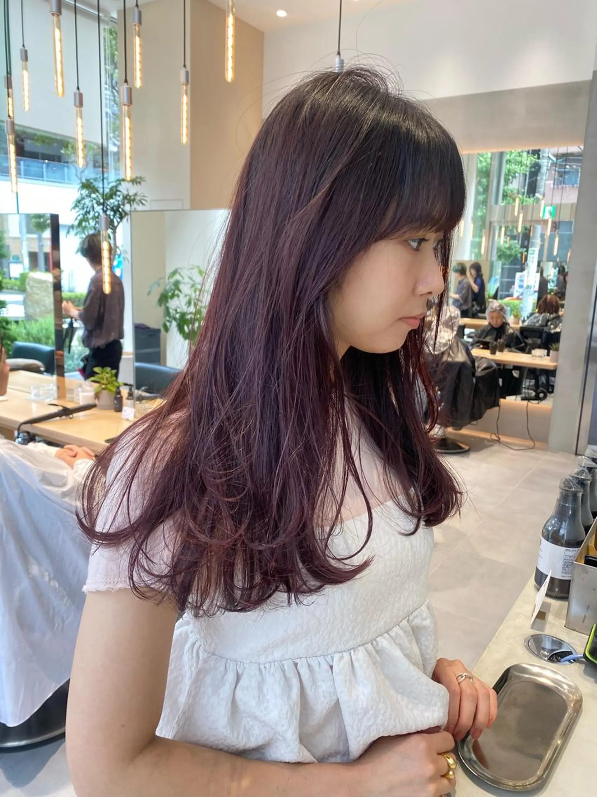ロング ヘアカラー トリートメント ヘアセット 韓国レイヤーカット 🇰🇷mireiのヘアスタイル
