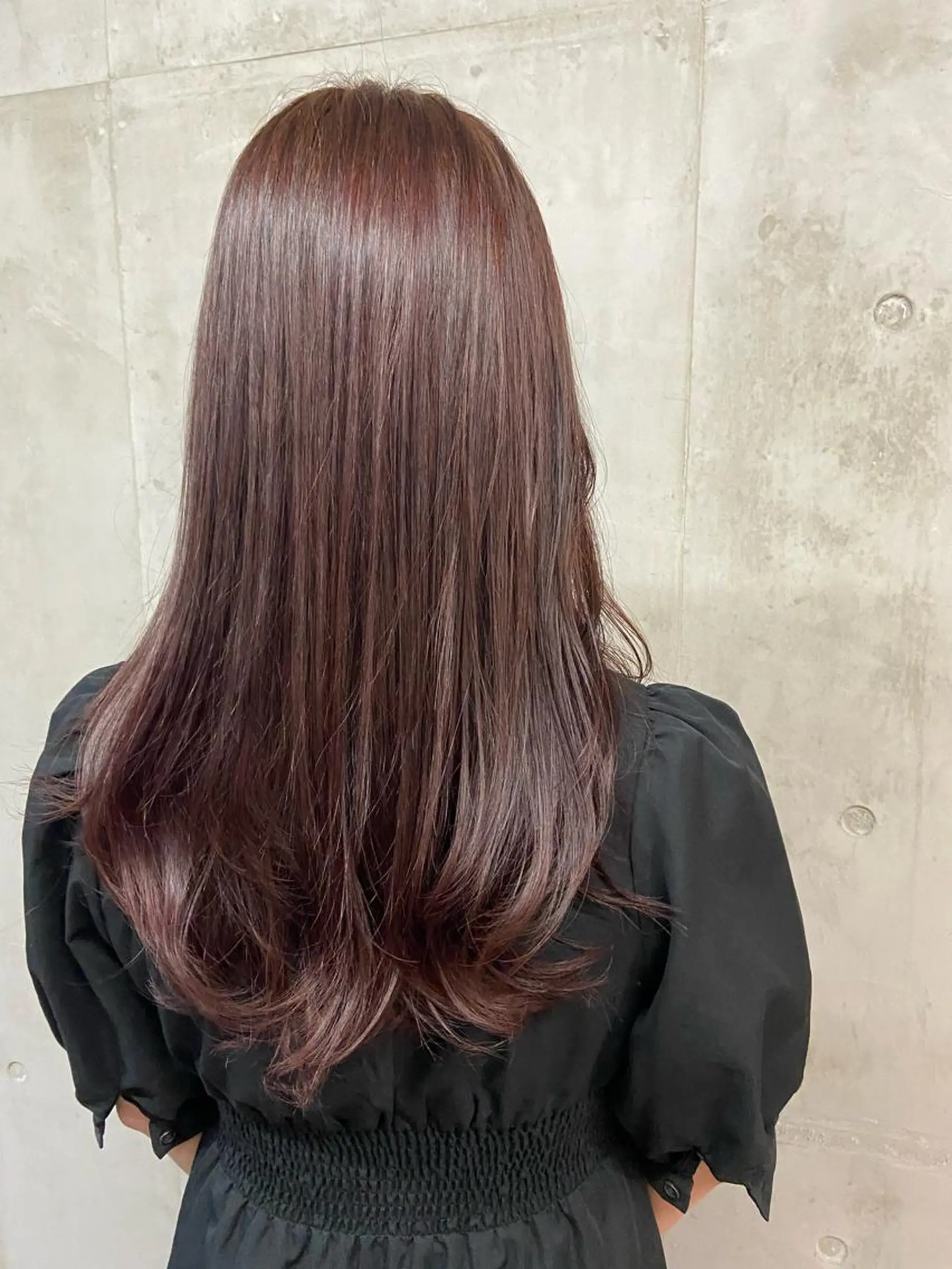 セミロング カラー SALTWATER AYARIのヘアスタイル