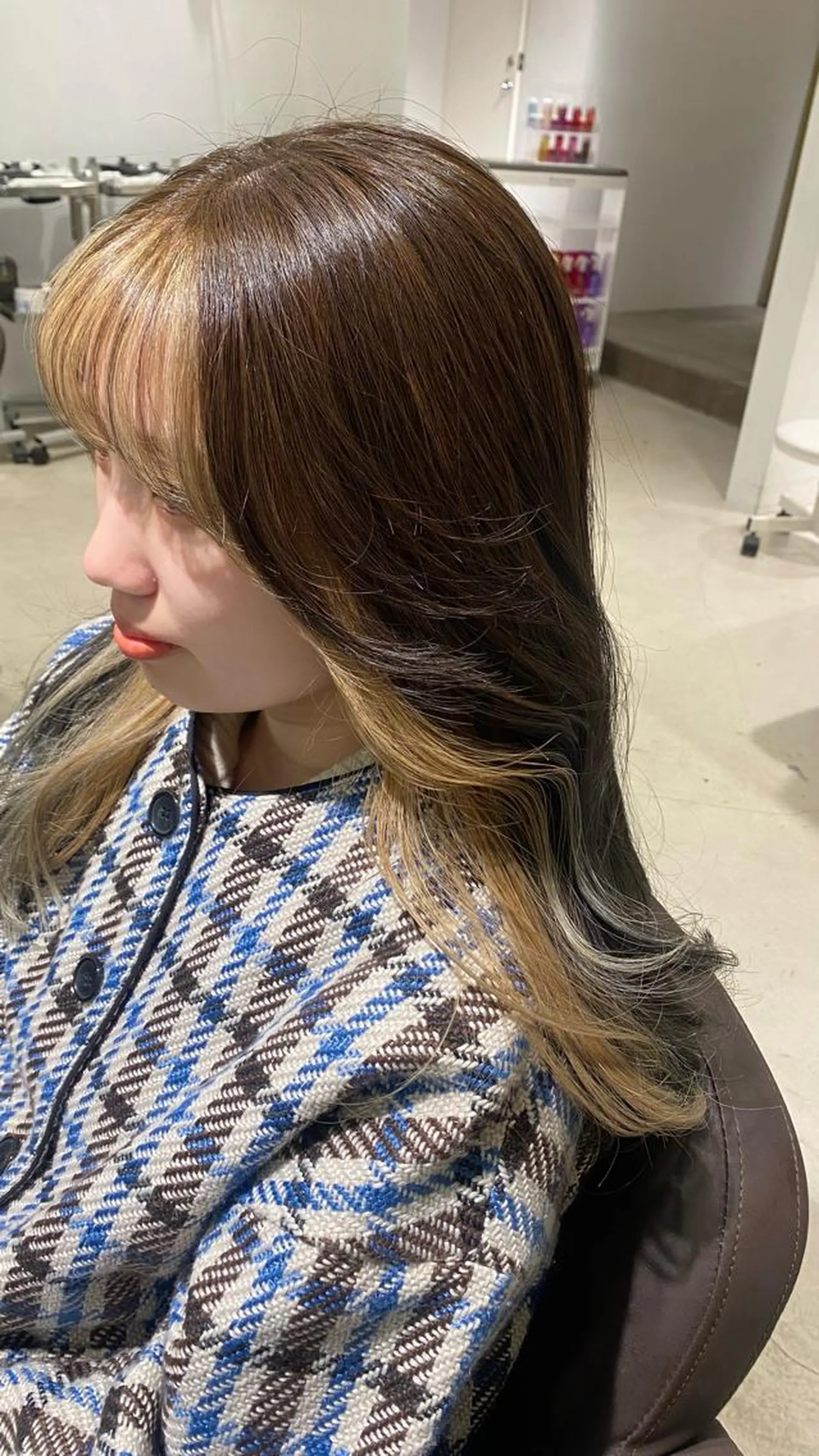 ロング 🎀調布仙川透明感オ リーブカラー干莉🎀のヘアスタイル