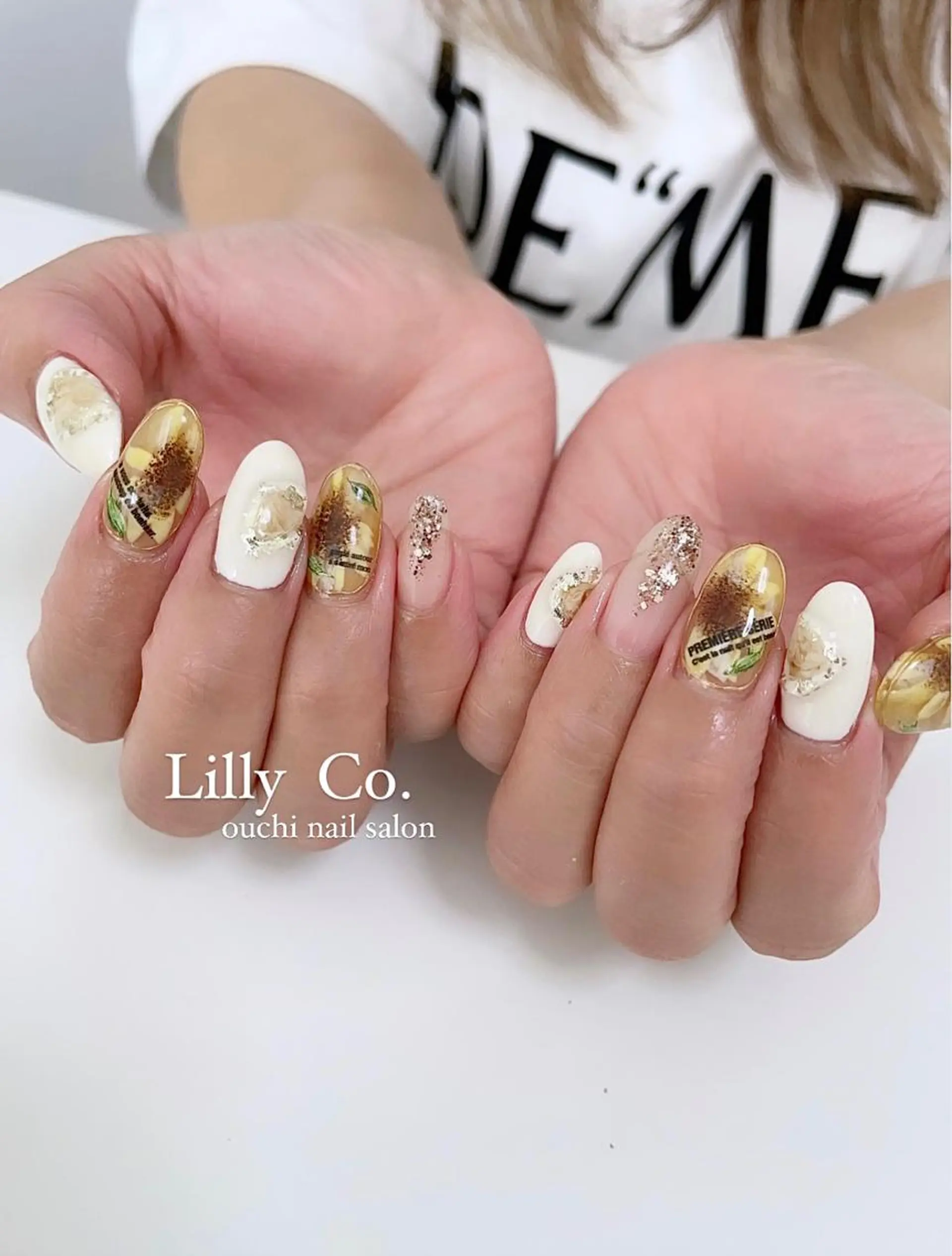 ネイル ハンドネイル ハンドケア Lilly Co.のネイルデザイン