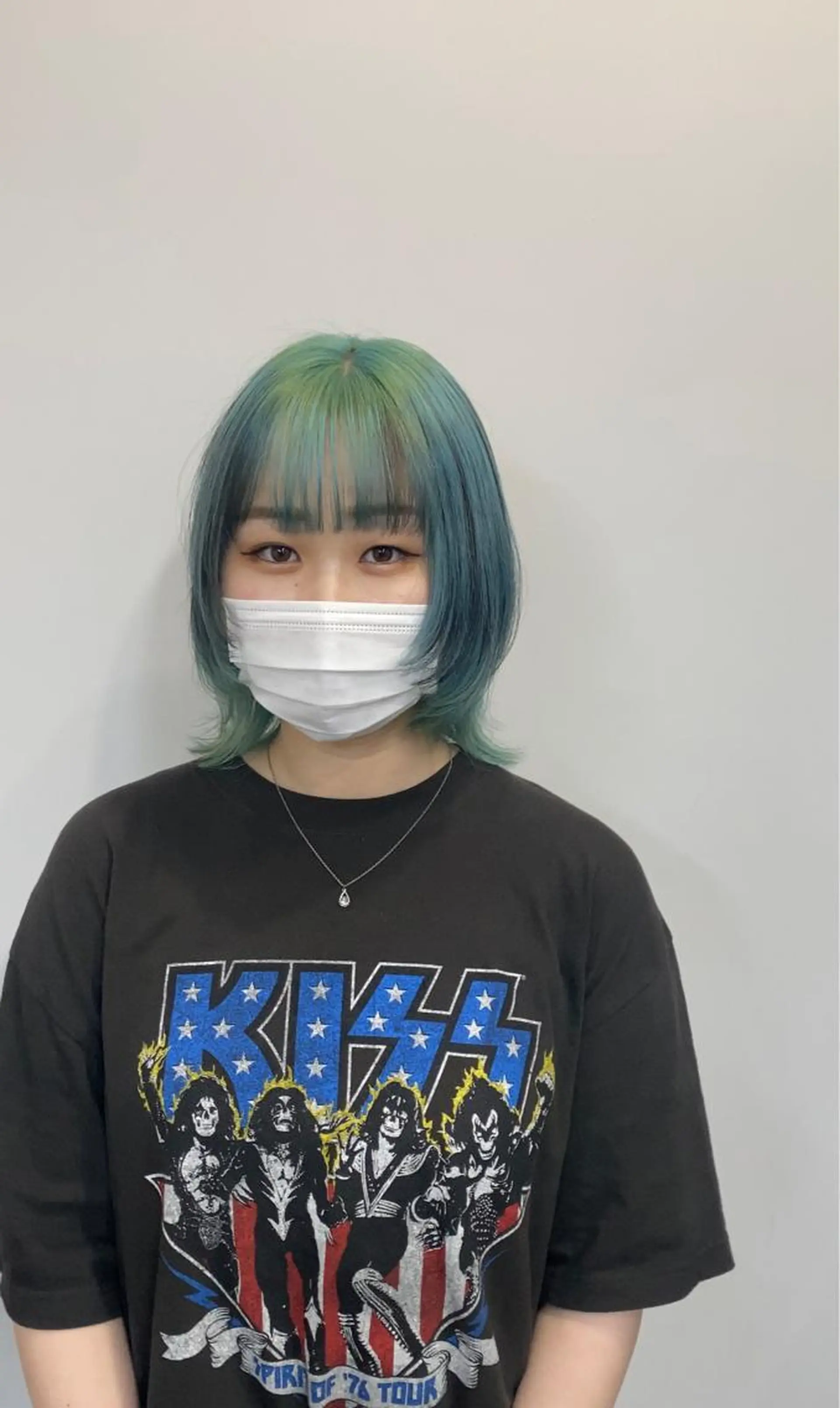 ショート カラー ブリーチ デザインカラー ハイトーンカラー 似合わせカット ウルフカット sunc所属・レイヤーカット ワンホンヘアそうたのヘアスタイル