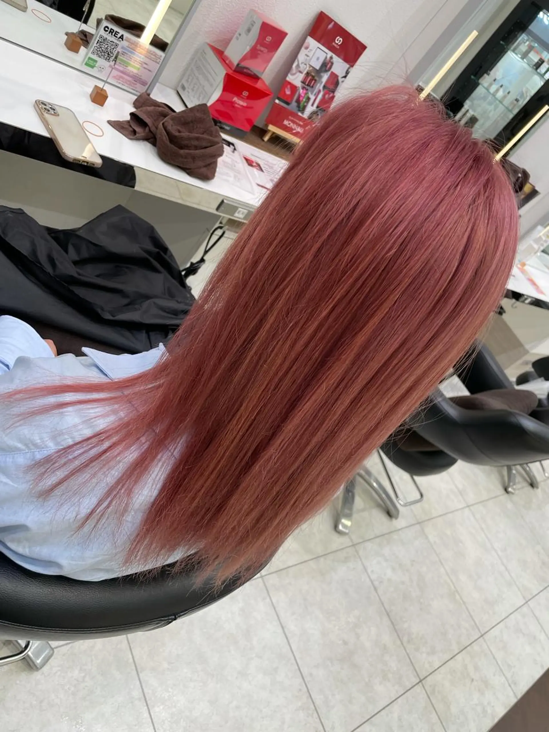 ミディアム カラー ブリーチ ピンクカラー ヘアカラー GOAT_茅ヶ崎 キシ サクラのヘアスタイル