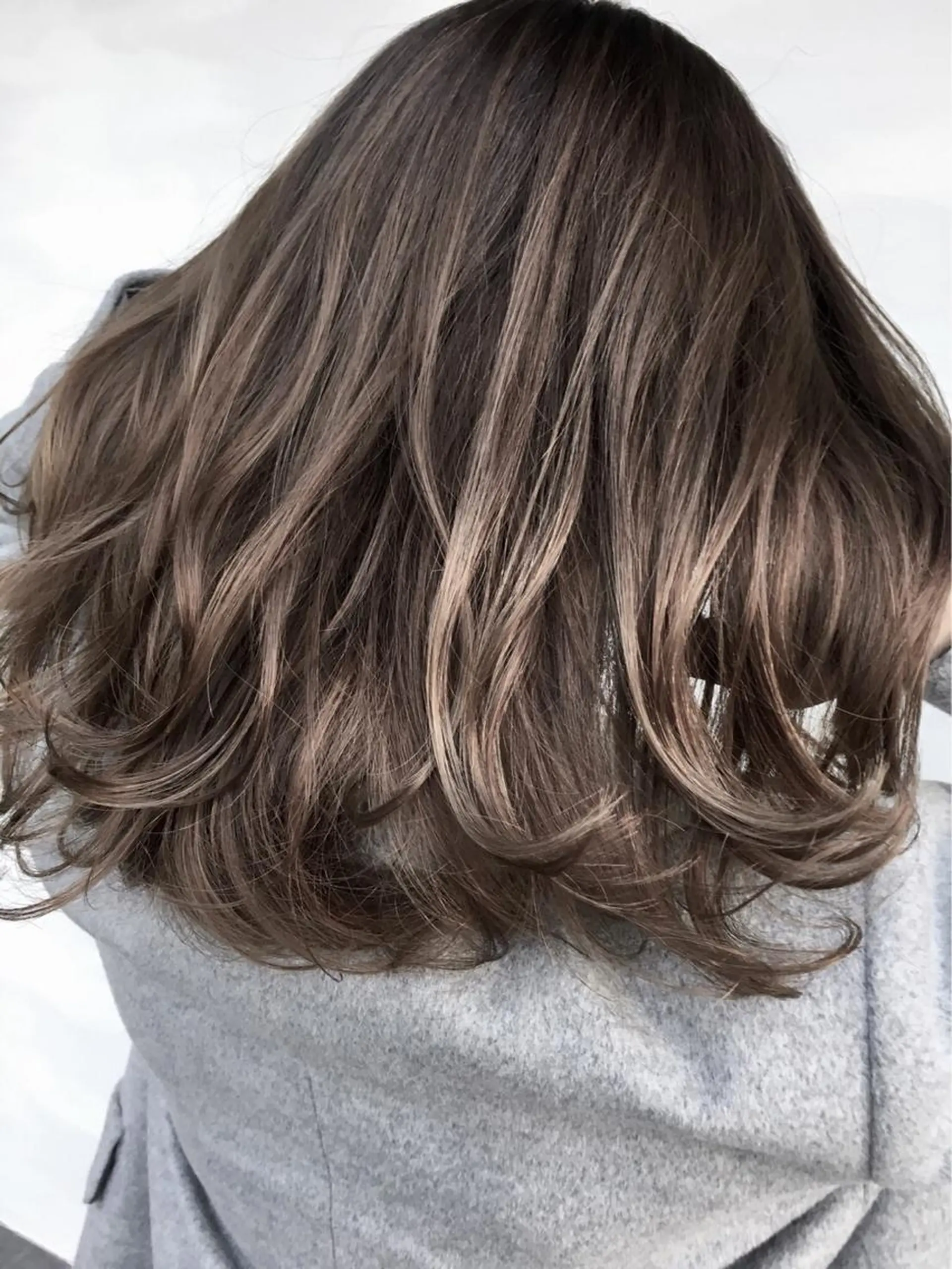 ミディアム カラー LODAT横浜 by little【ロダットヨコハマ バイリトル】所属・TO RUのヘアスタイル