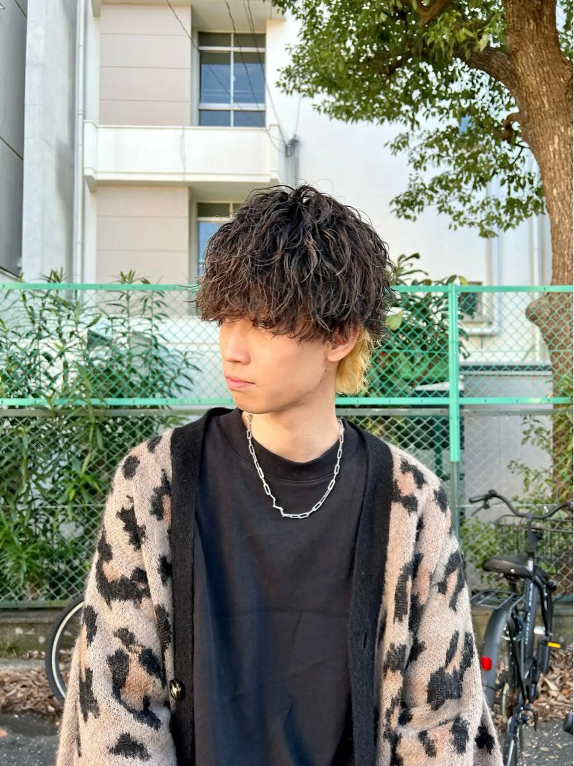 メンズ カット パーマ トリートメント 🌟メンズカット🌟 内田祥太のヘアスタイル