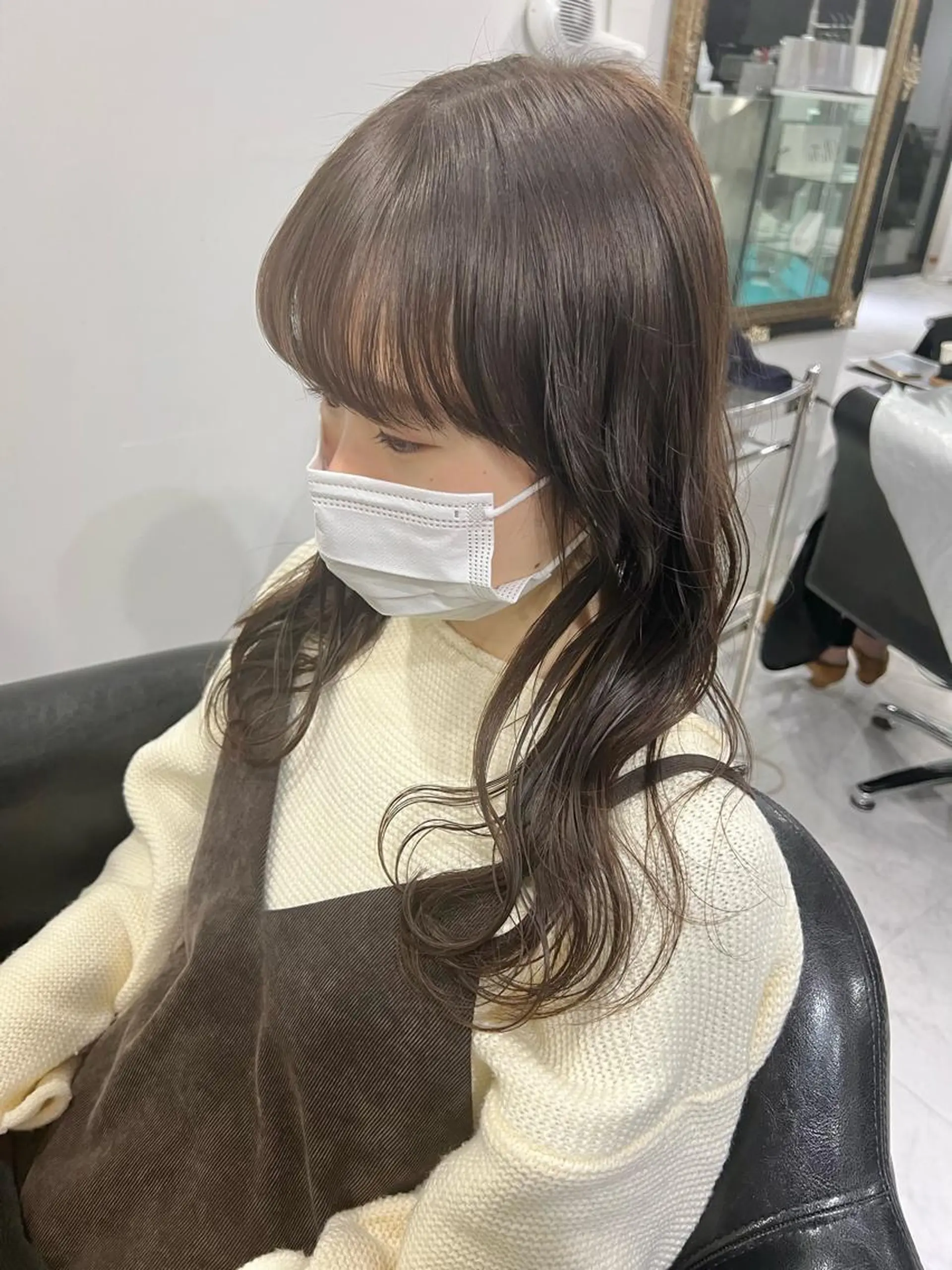 ロング カラー ヘアアレンジ ブラウンカラー 飛田 楓信のヘアスタイル