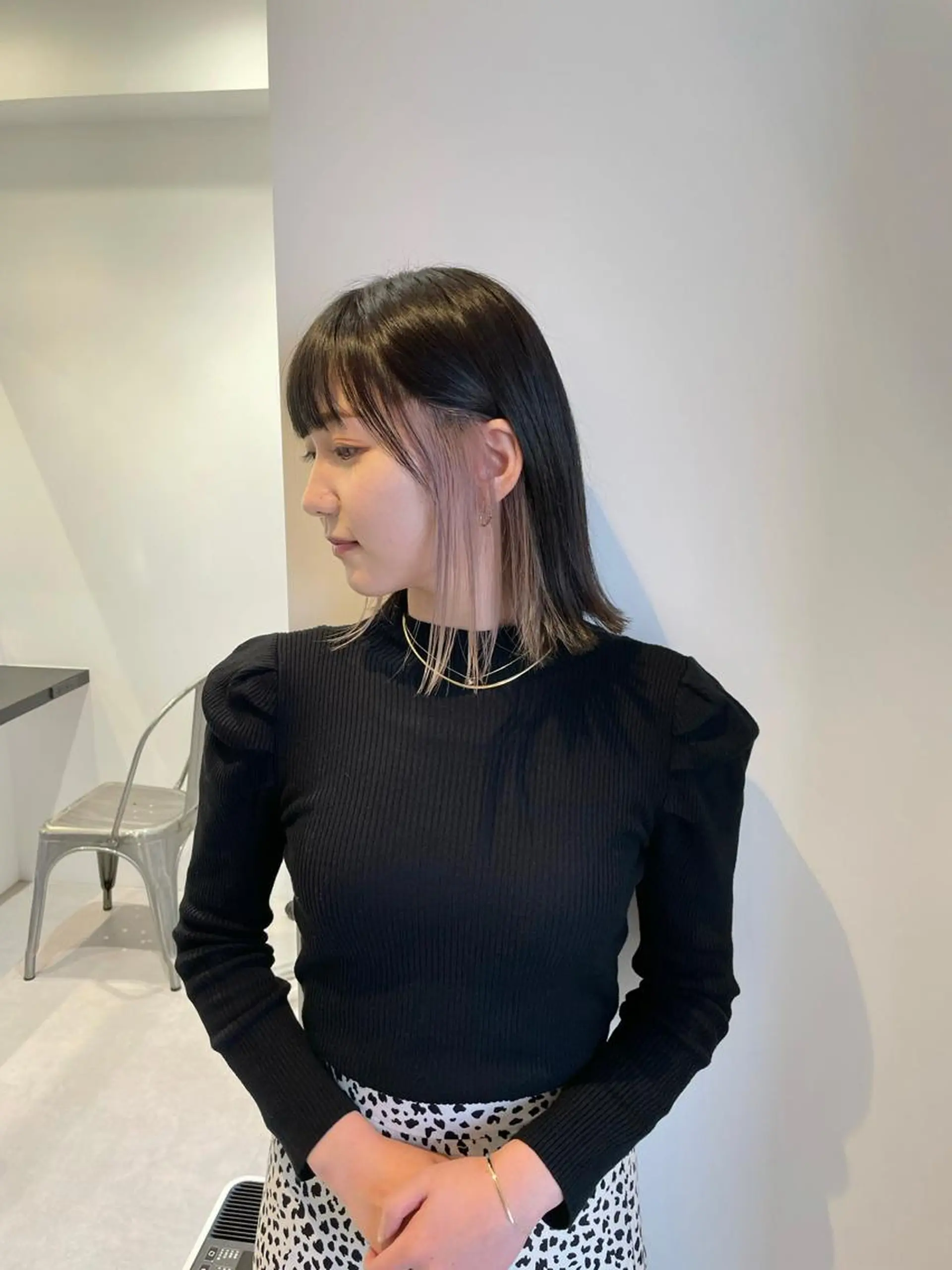 ショート カラー ブリーチ イヤリングカラー ボブ メンズ特化 パーマ/オザワのヘアスタイル