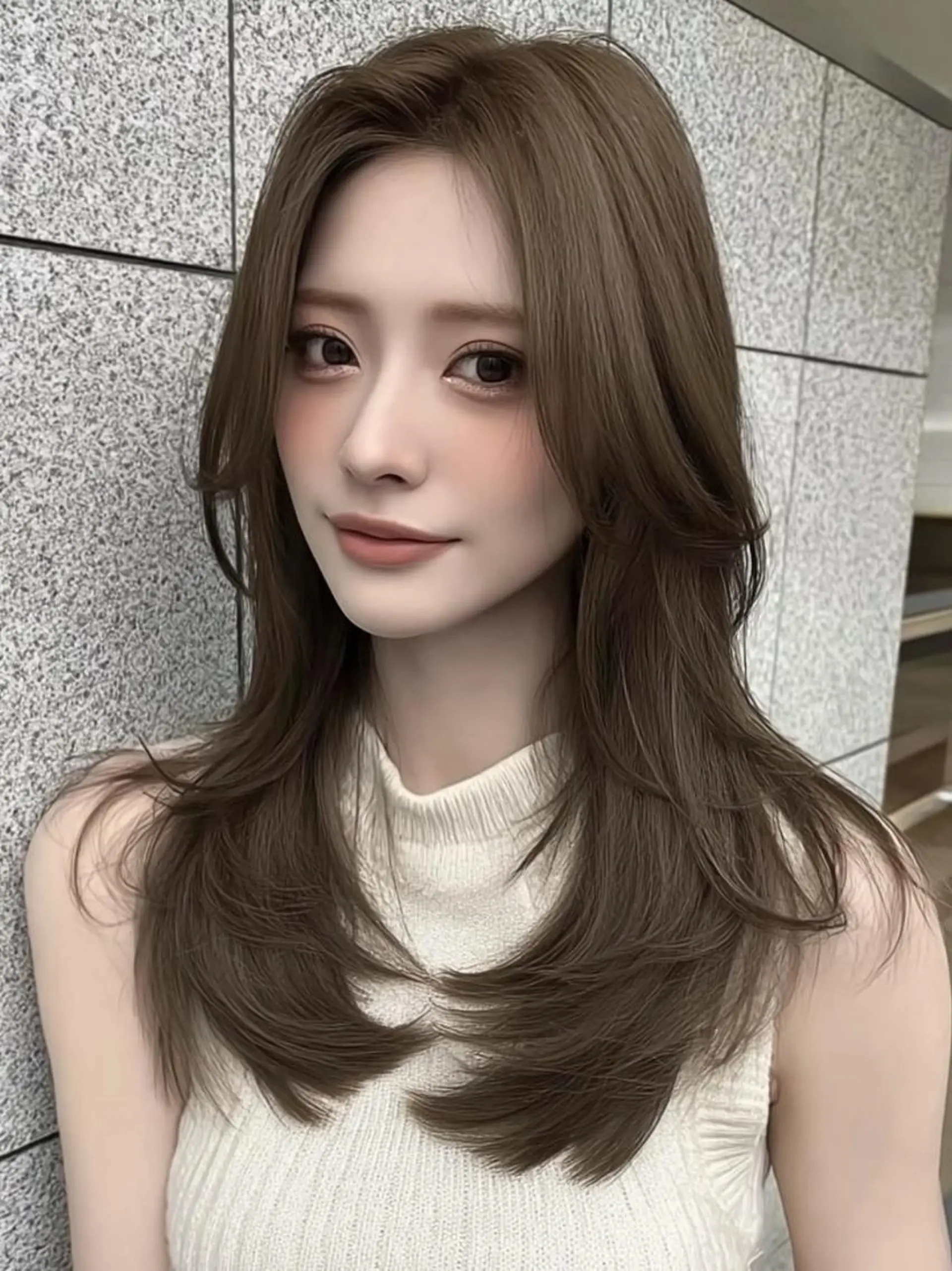 カラー ロング 透明感カラー 韓国風ヘア レイヤーカット 小顔カット カット ヘアカラー 🖤🤍石川 アイリ🤍🖤のヘアスタイル
