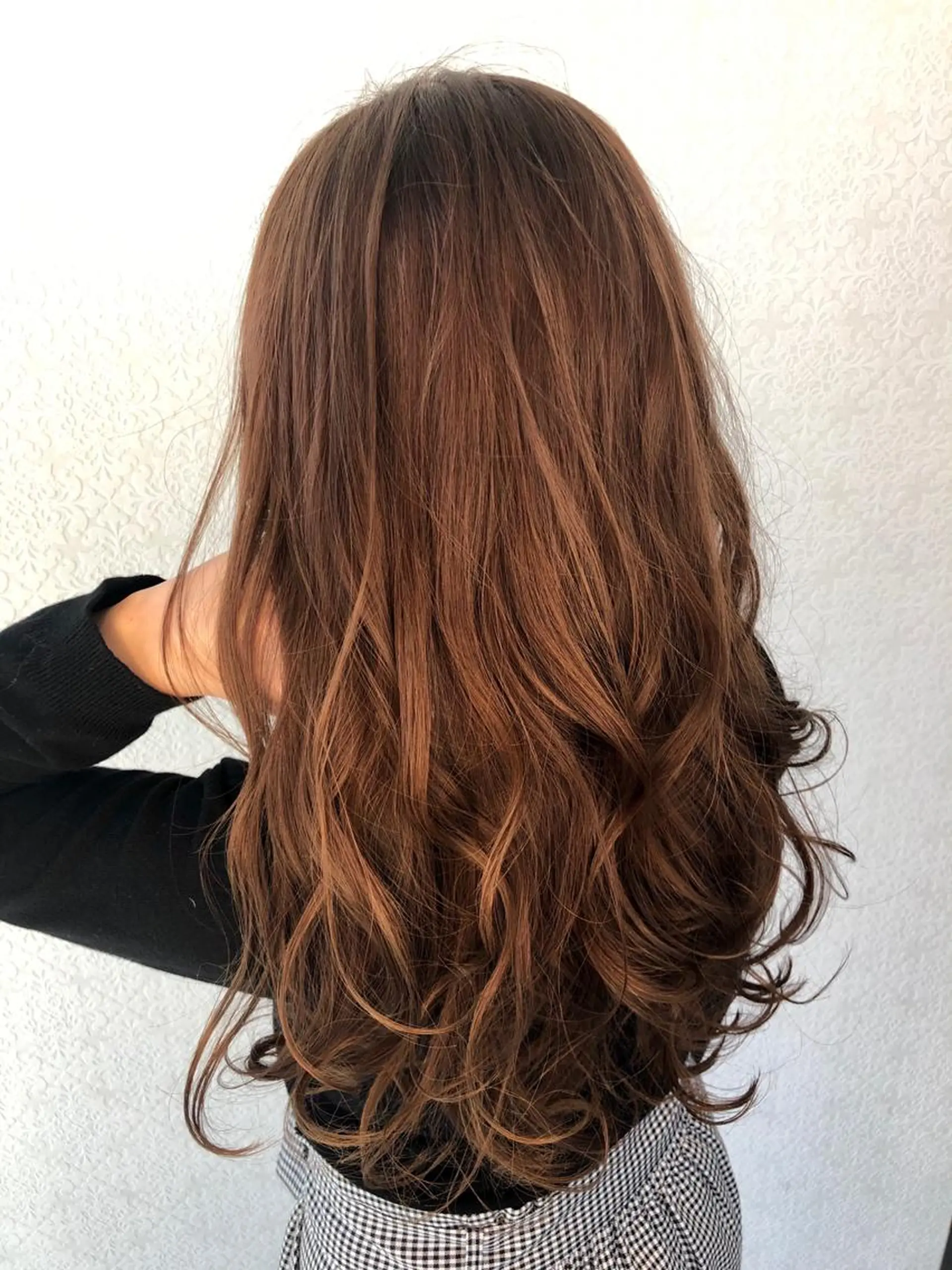 ロング カラー オレンジ ヘアカラー 難しい髪質の縮毛矯正 高岡/射水/髪質改善のヘアスタイル