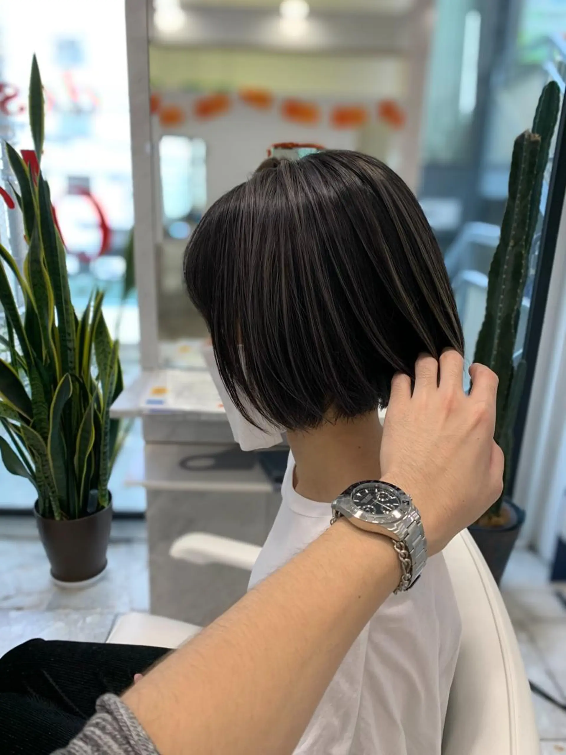 ショート カラー ハイライトカラー ハイライト 相武台ショート特化 💐川崎希💐のヘアスタイル