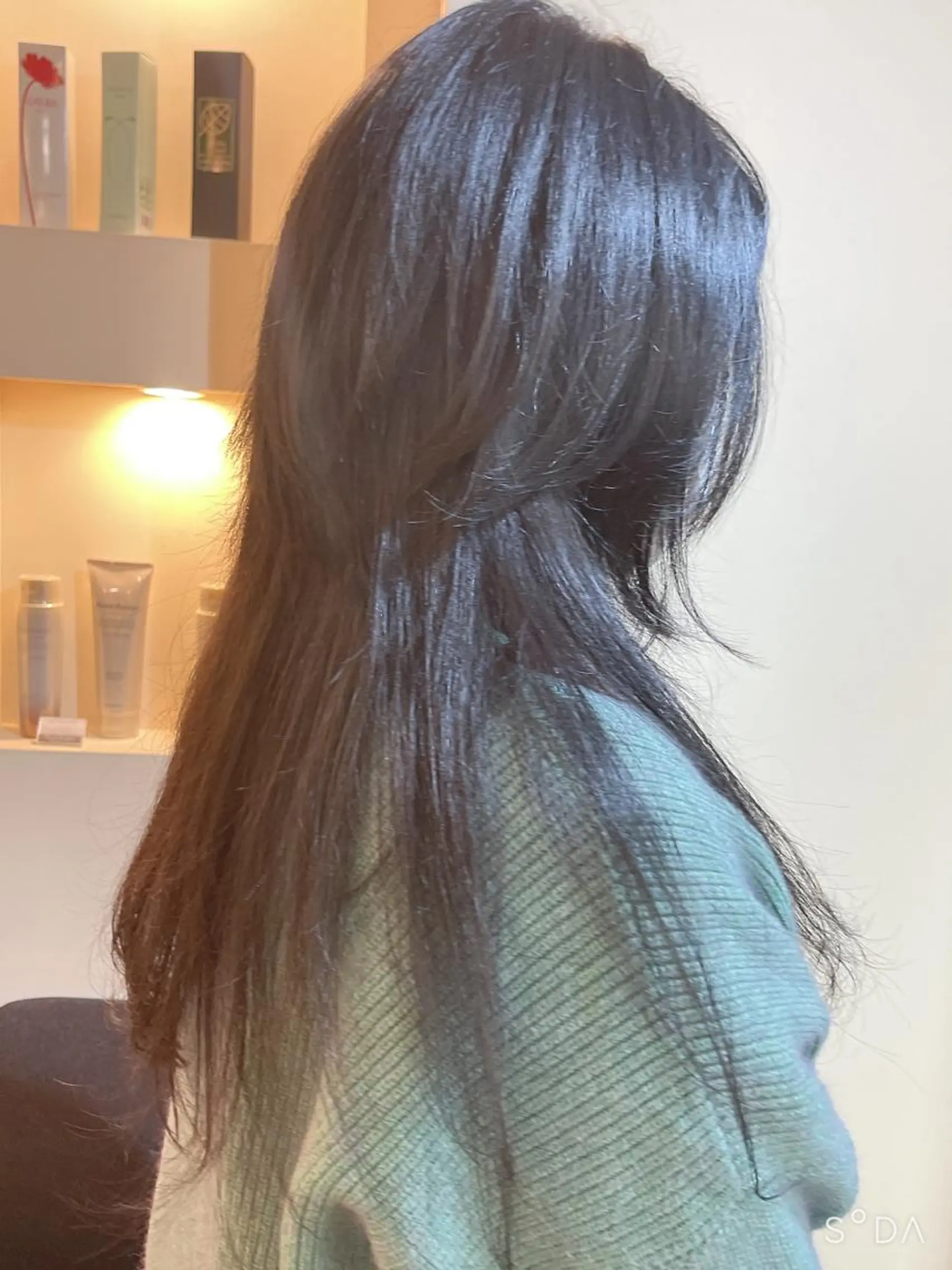 ロング EMBELLIR fleur【アンベリール フルー】所属・EMBELLIR マツナガカヨコのヘアスタイル