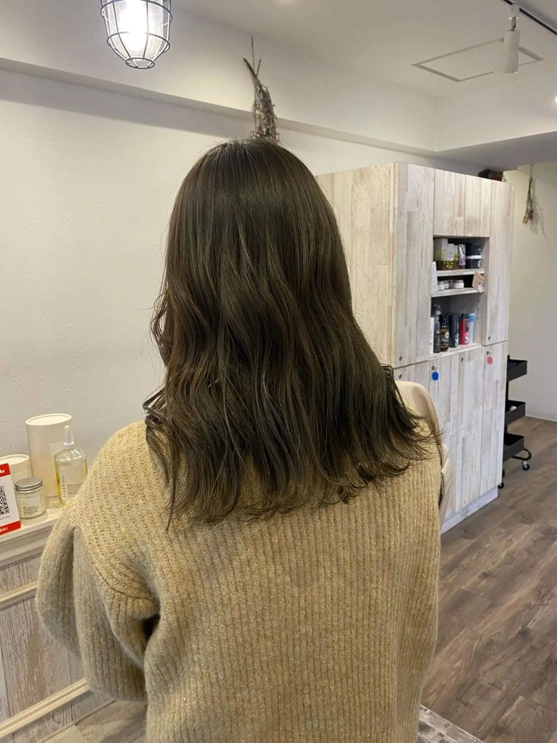セミロング ヘアカラー botan🦖*･ amiのヘアスタイル