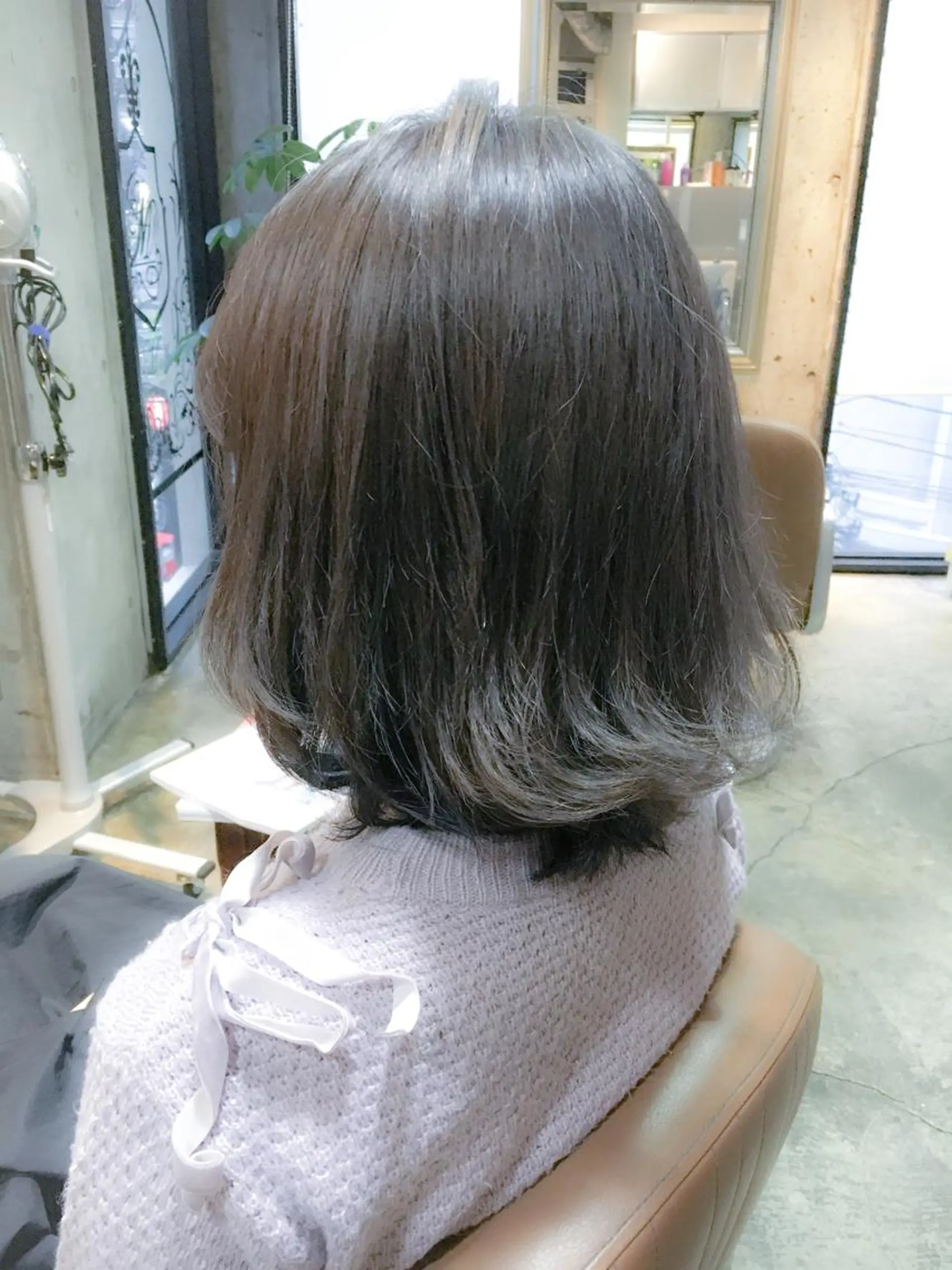 ミディアム カラー ダークグレー ダークグレージュ グレージュ 北條 優輝のヘアスタイル