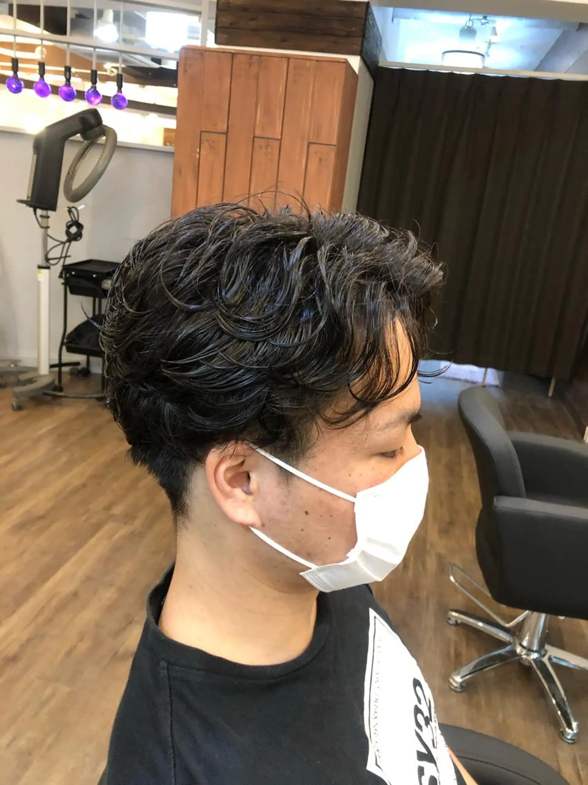 ショート パーマ メンズ カット パーマ 前川 万都里のヘアスタイル
