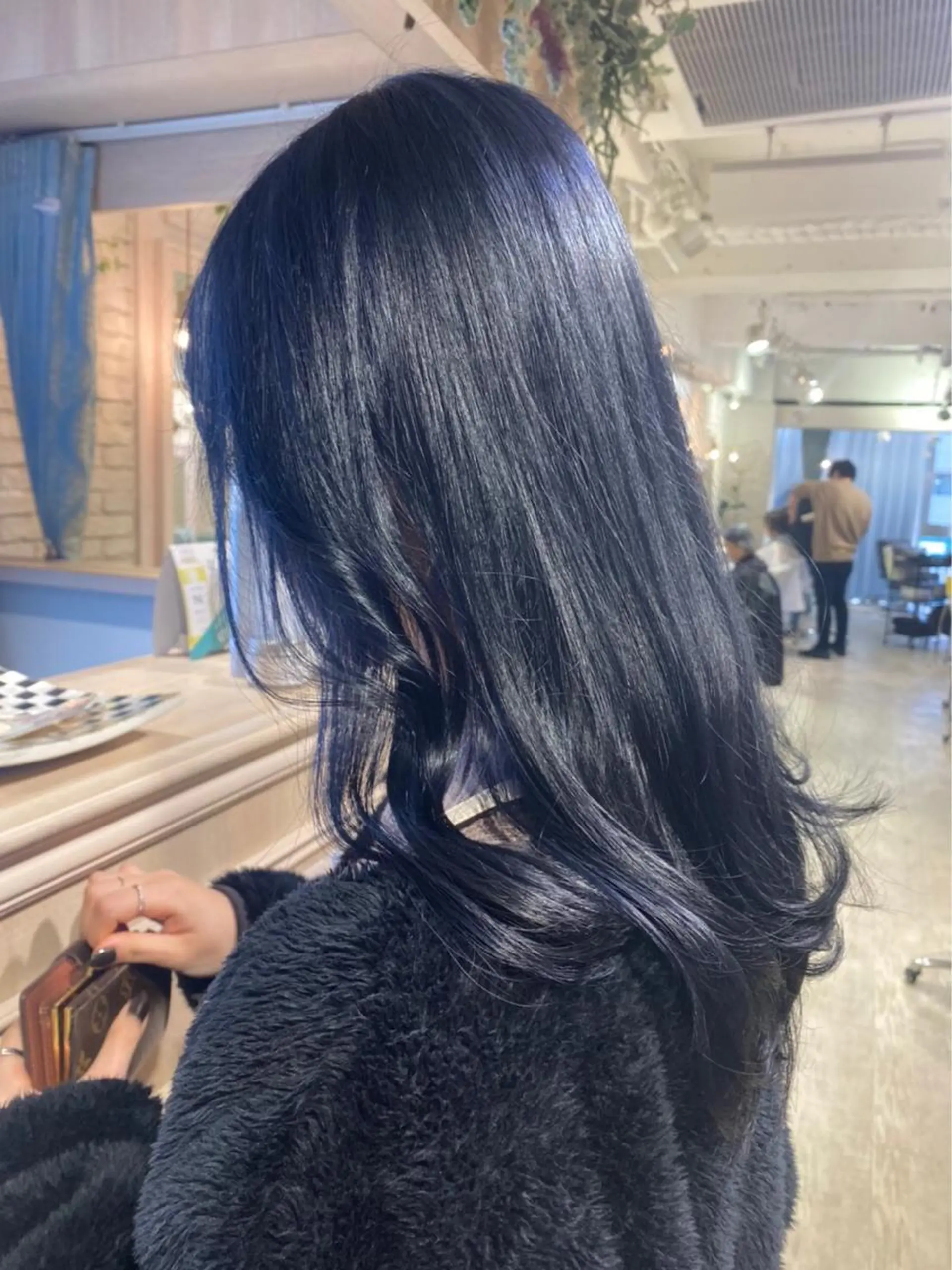 ロング カラー ♥️ブリーチ/ボブ/ レイヤー♥️maiのヘアスタイル