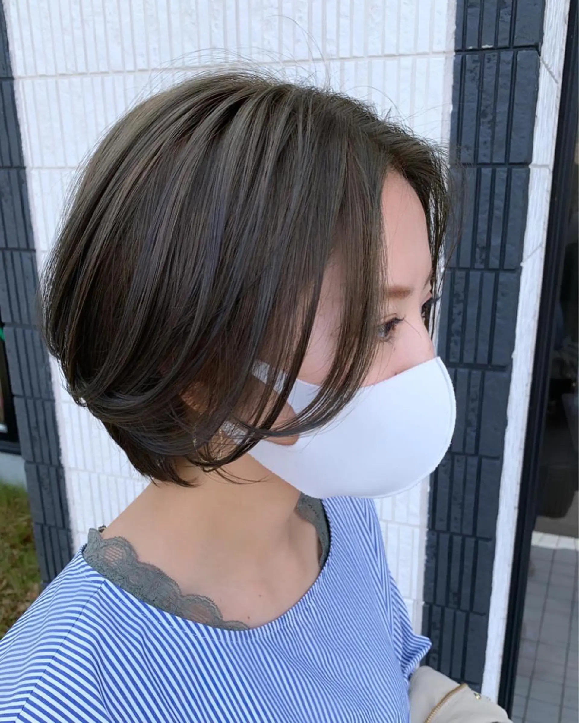 ショート カラー ベージュカラー オリーブベージュ カット ヘアカラー 古畑 佑悟のヘアスタイル
