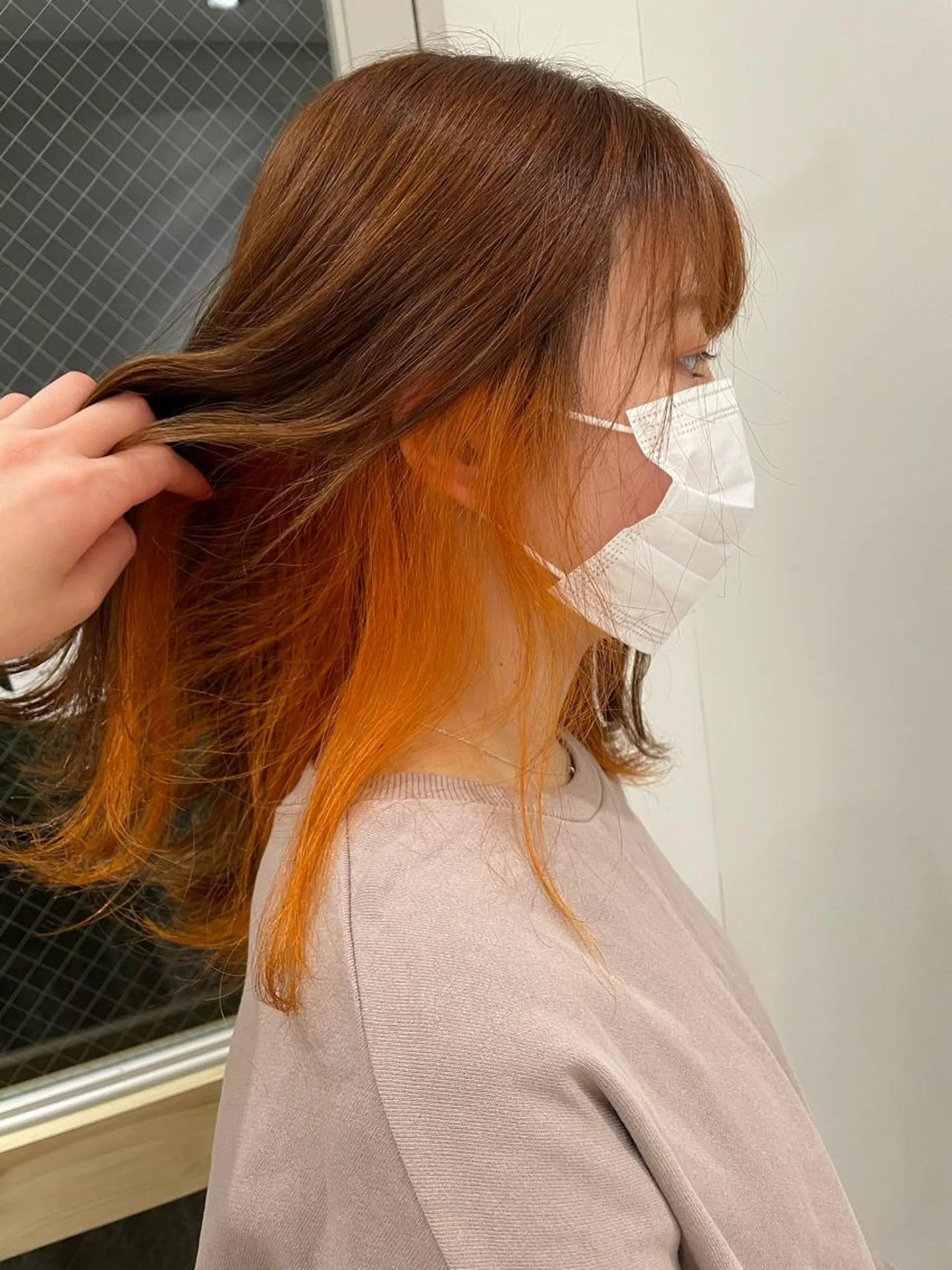 ロング カラー インナーカラー オレンジ Seymour  and    Sons所属・🌷Asuka /レイヤーカット🌷のヘアスタイル