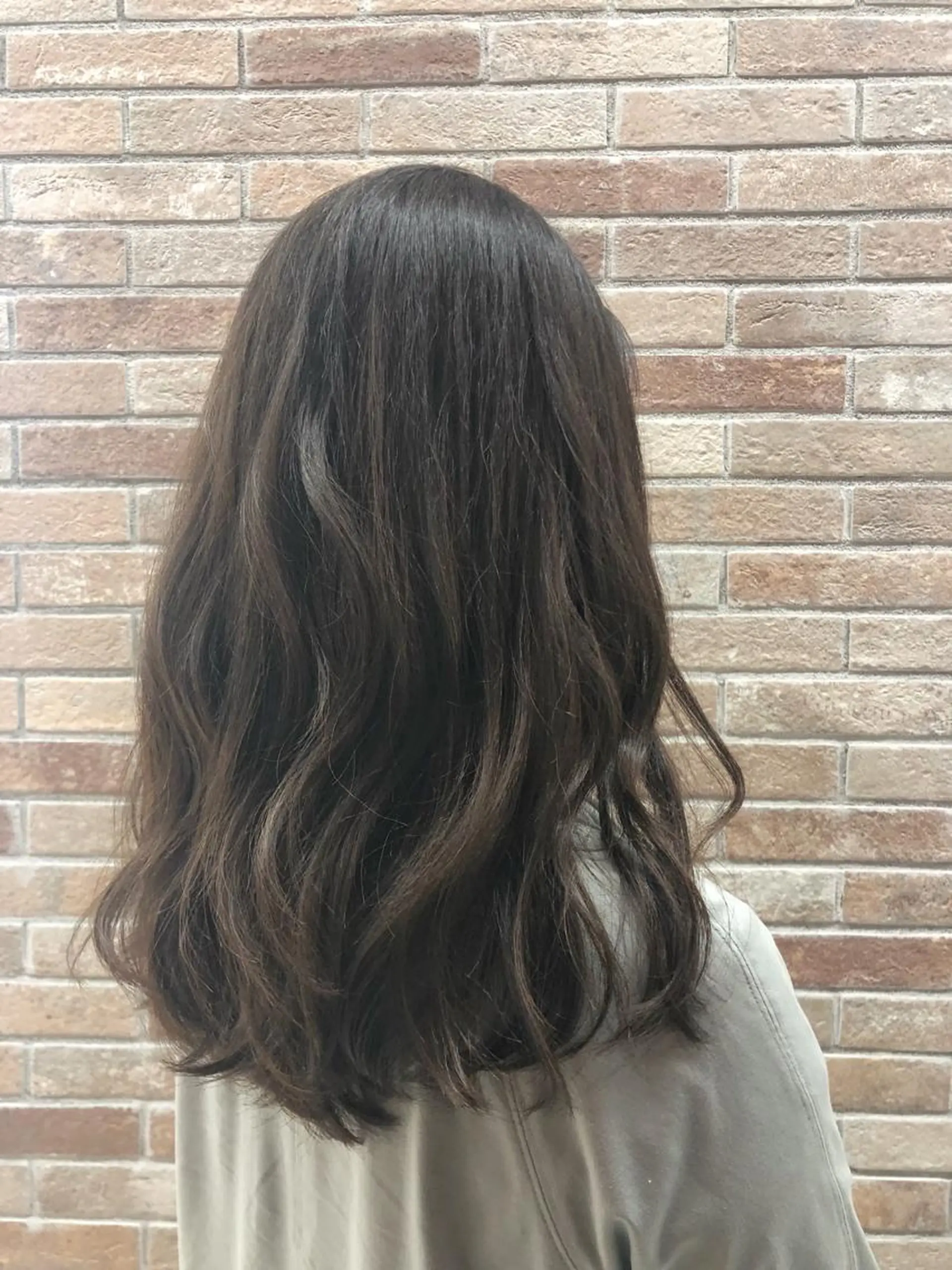 ロング カラー 齋藤 らいのヘアスタイル