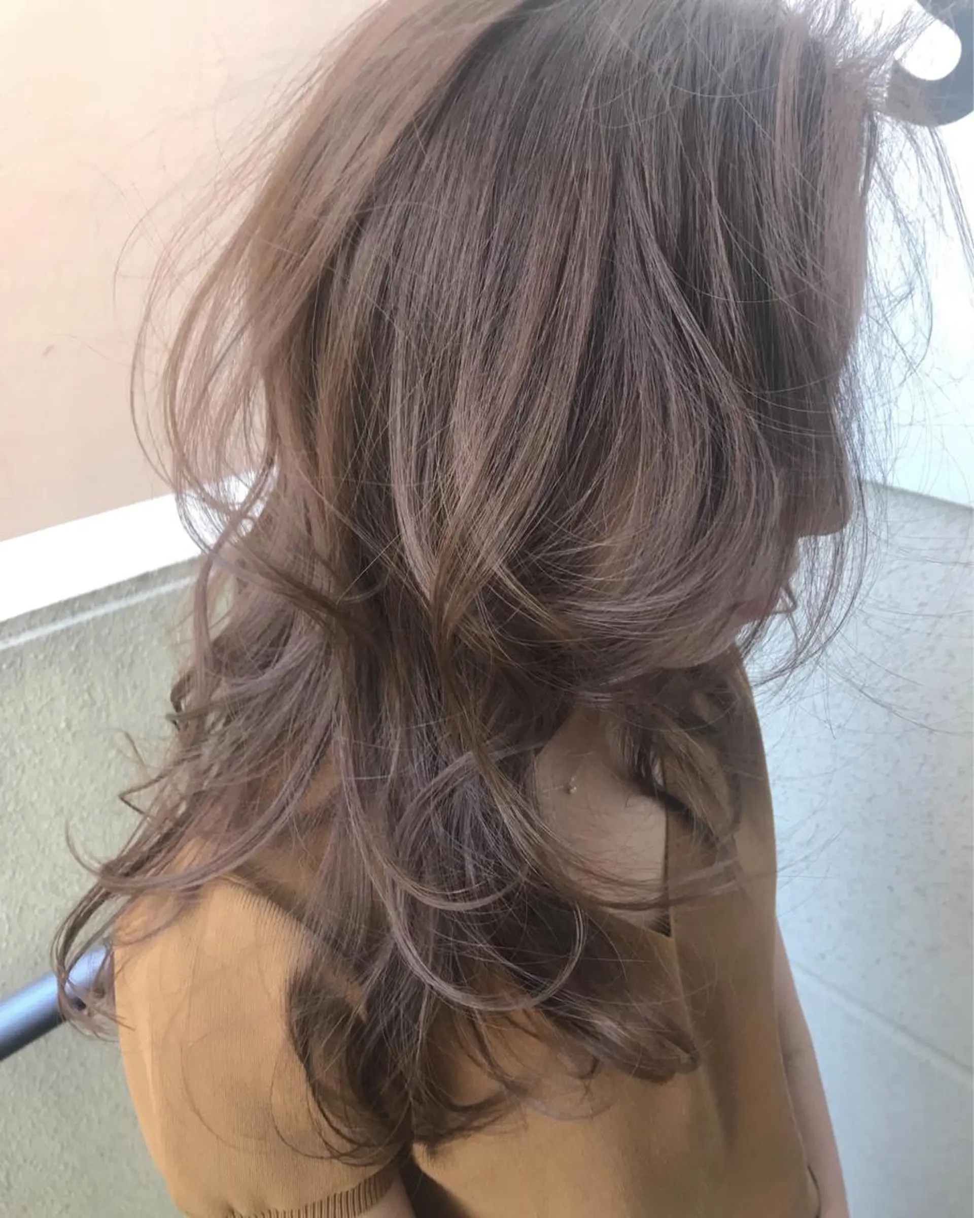 セミロング カラー ベージュカラー ブラウンカラー ブラウンベージュ 小野 かなこのヘアスタイル