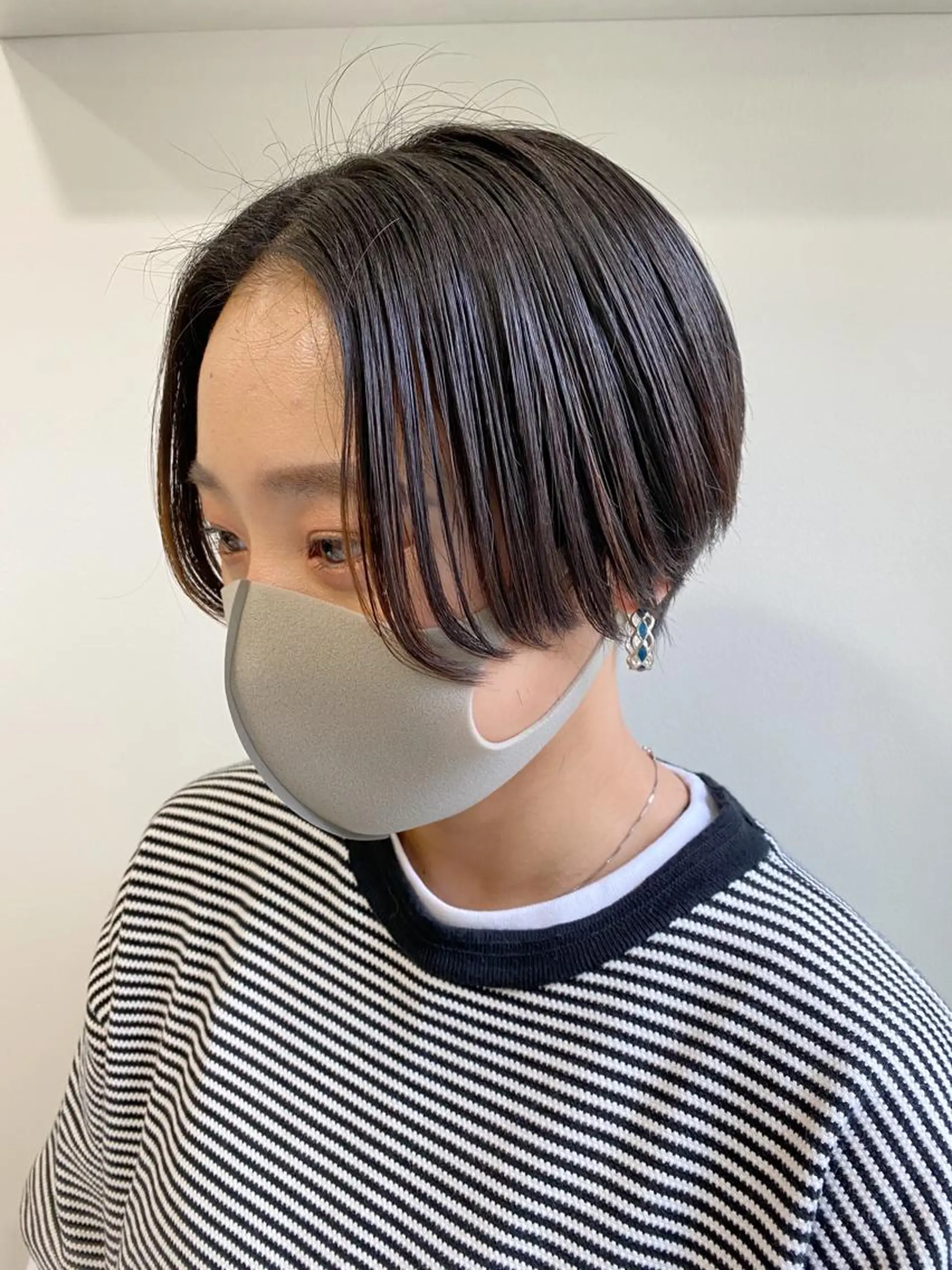 ショート ハンサムショート ショートヘア カット ヘアカラー トリートメント saki🌼ボブ× 透明感カラー🌼のヘアスタイル