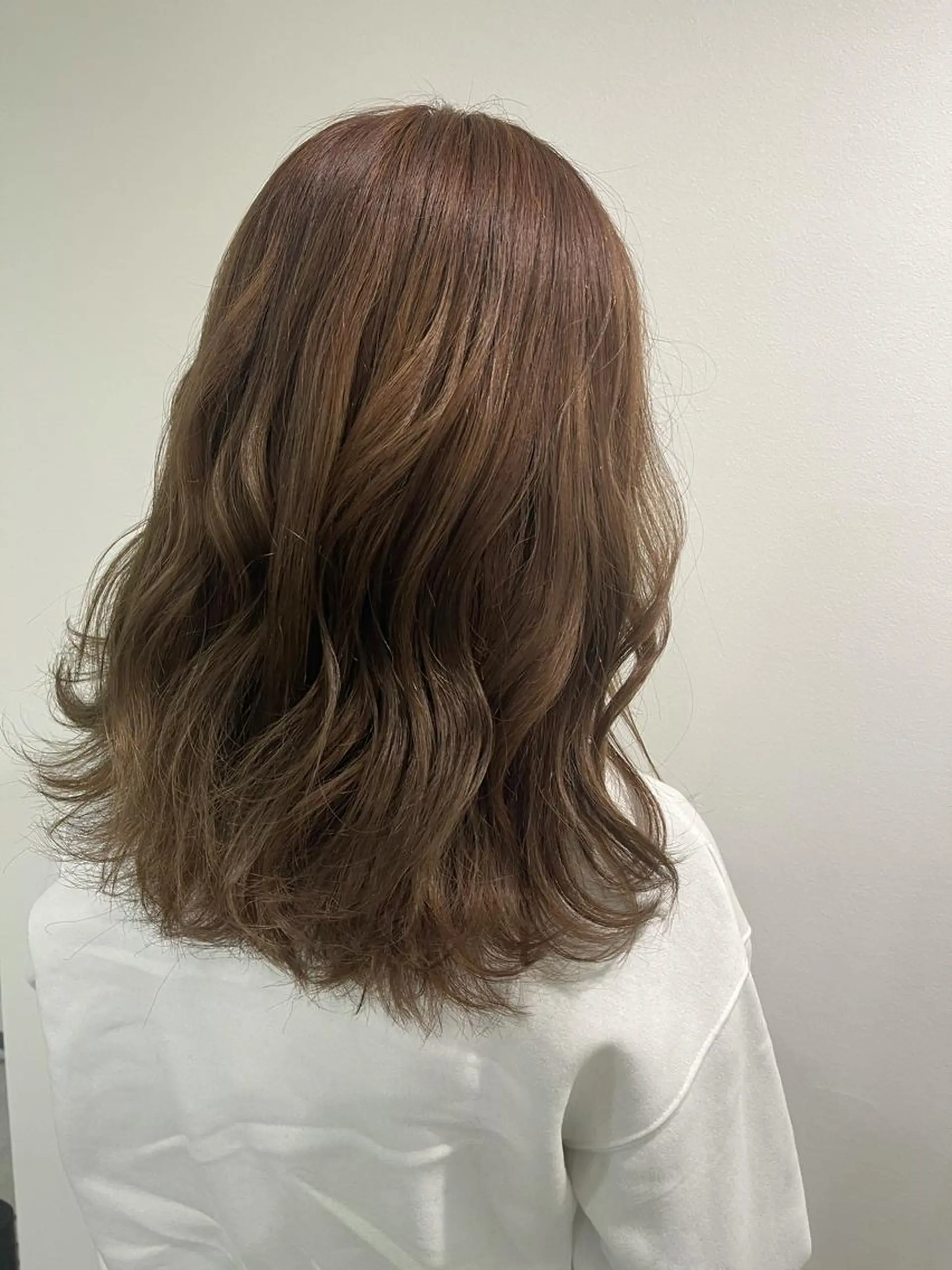 セミロング カラー ヘアカラー トリートメント &chaLme   心斎橋所属・emi/髪質改善/ 韓国風/艶カラーのヘアスタイル