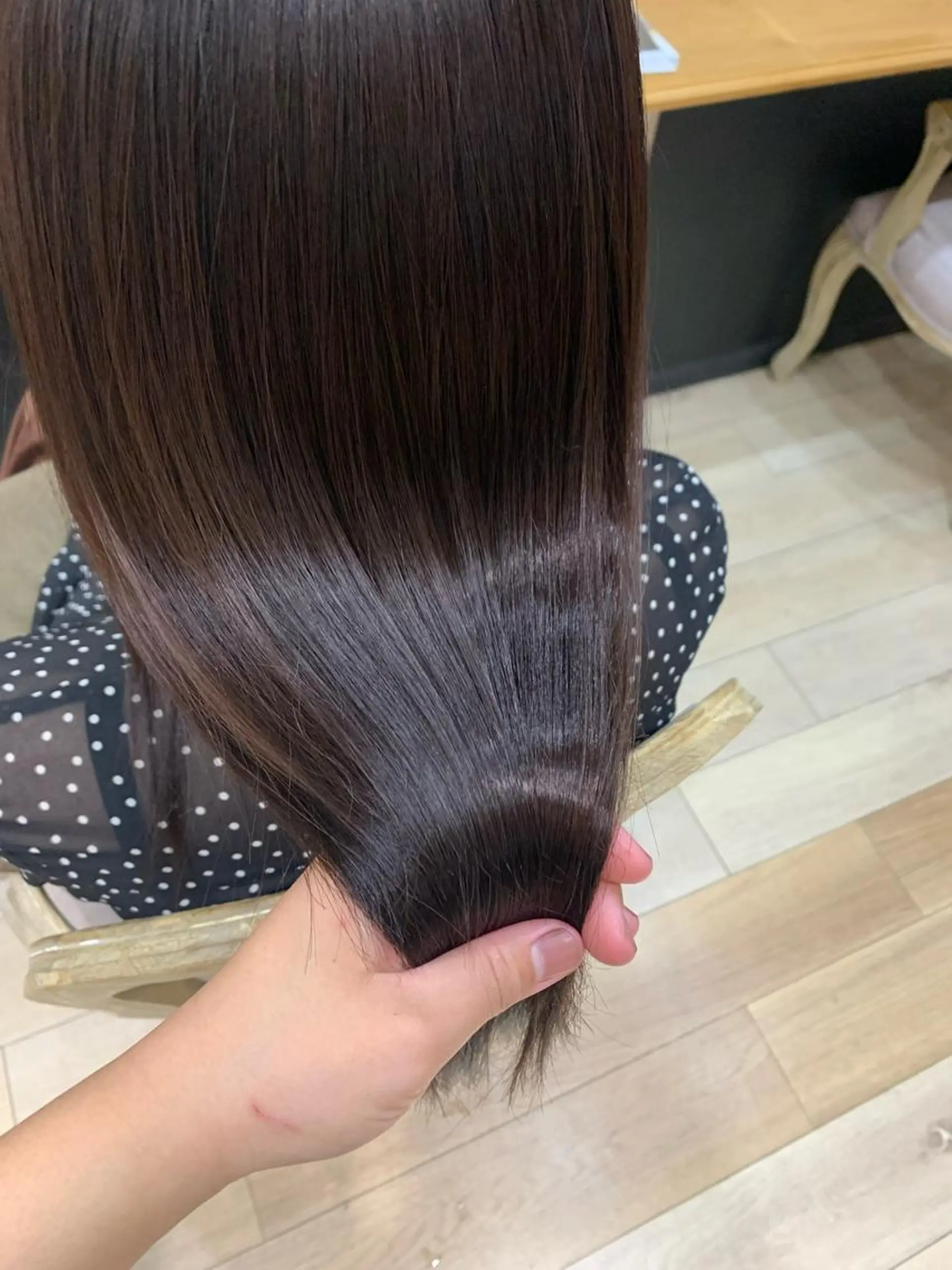ロング カラー ブラウンカラー ピンクカラー トリートメント カット ヘアカラー トリートメント 上田 紗也のヘアスタイル