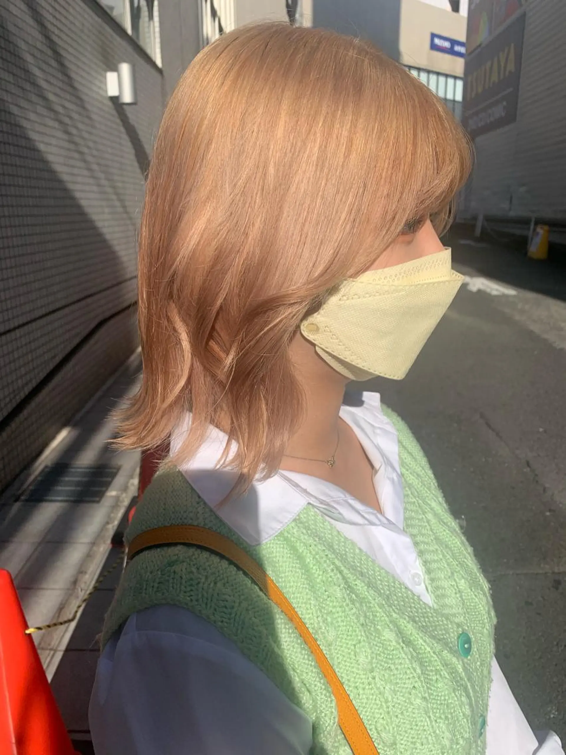 ミディアム カラー オレンジ 遠藤沙也加 /レイヤーカットのヘアスタイル