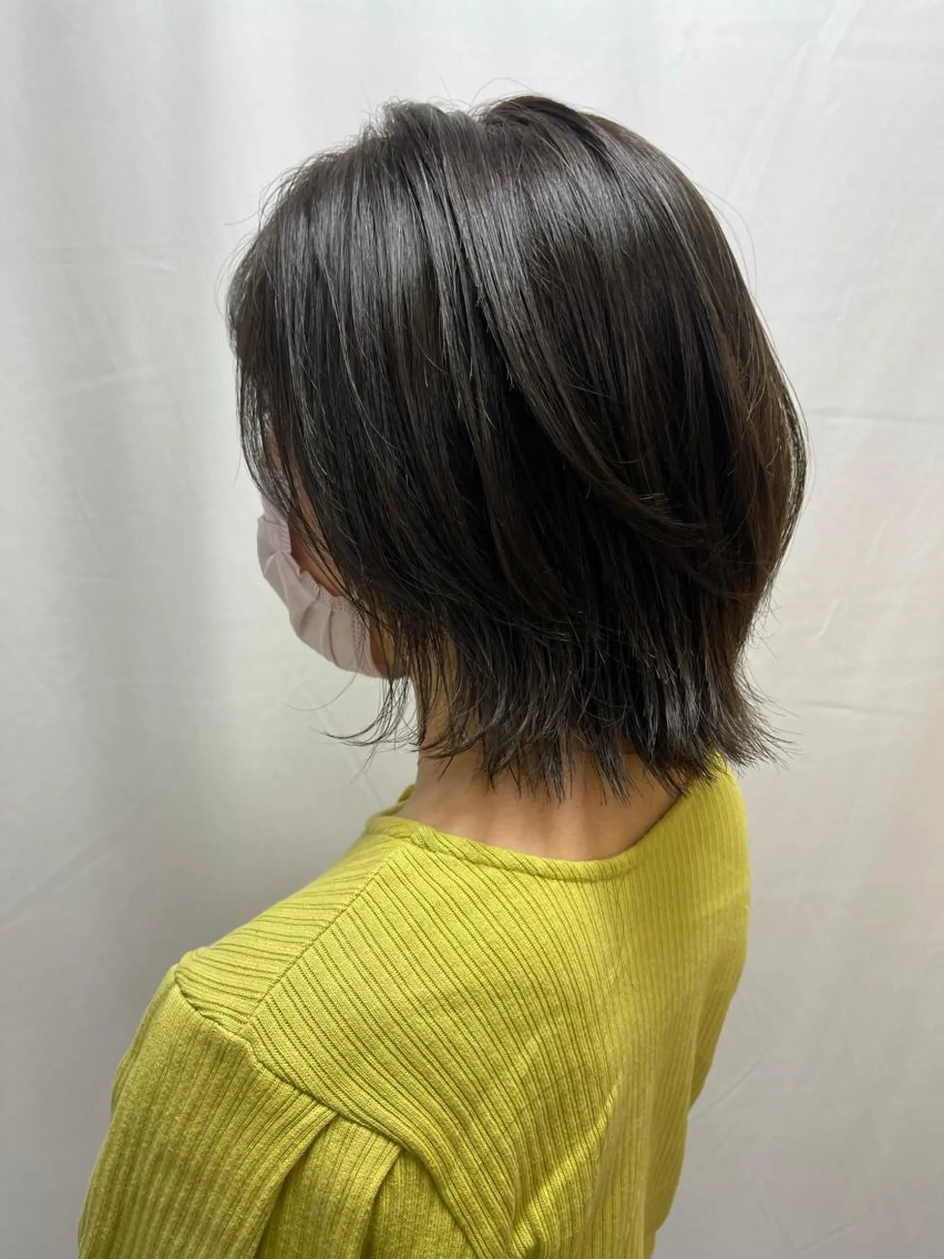 ミディアム カラー アッシュ 透明感カラー ハイライトカラー ハイライト ヘアカラー トリートメント 髪質改善/縮毛矯正 /ブリーチ矯正/岡部のヘアスタイル