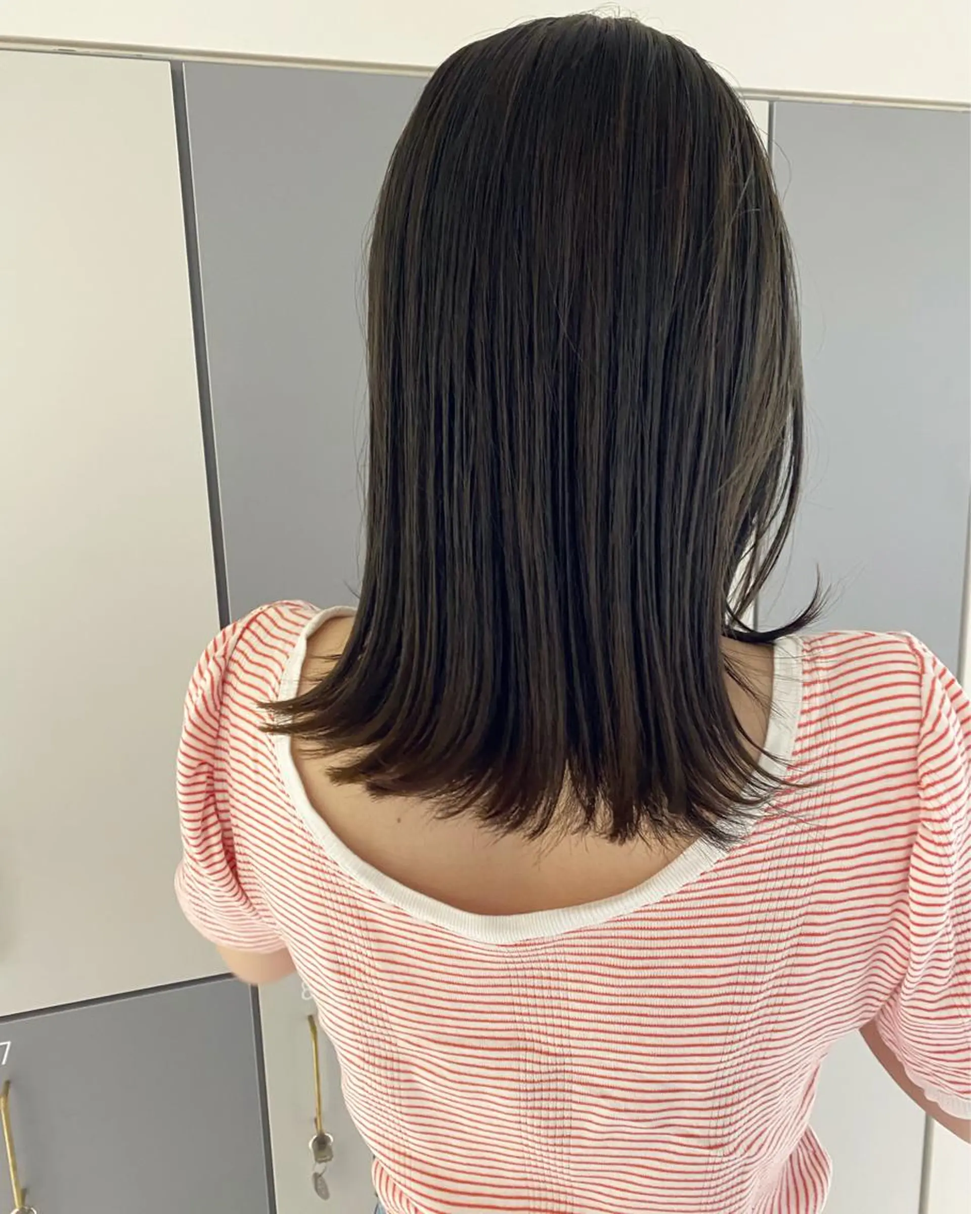 ミディアム カット ヘアカラー トリートメント LOVESTOIKE 堂本のヘアスタイル