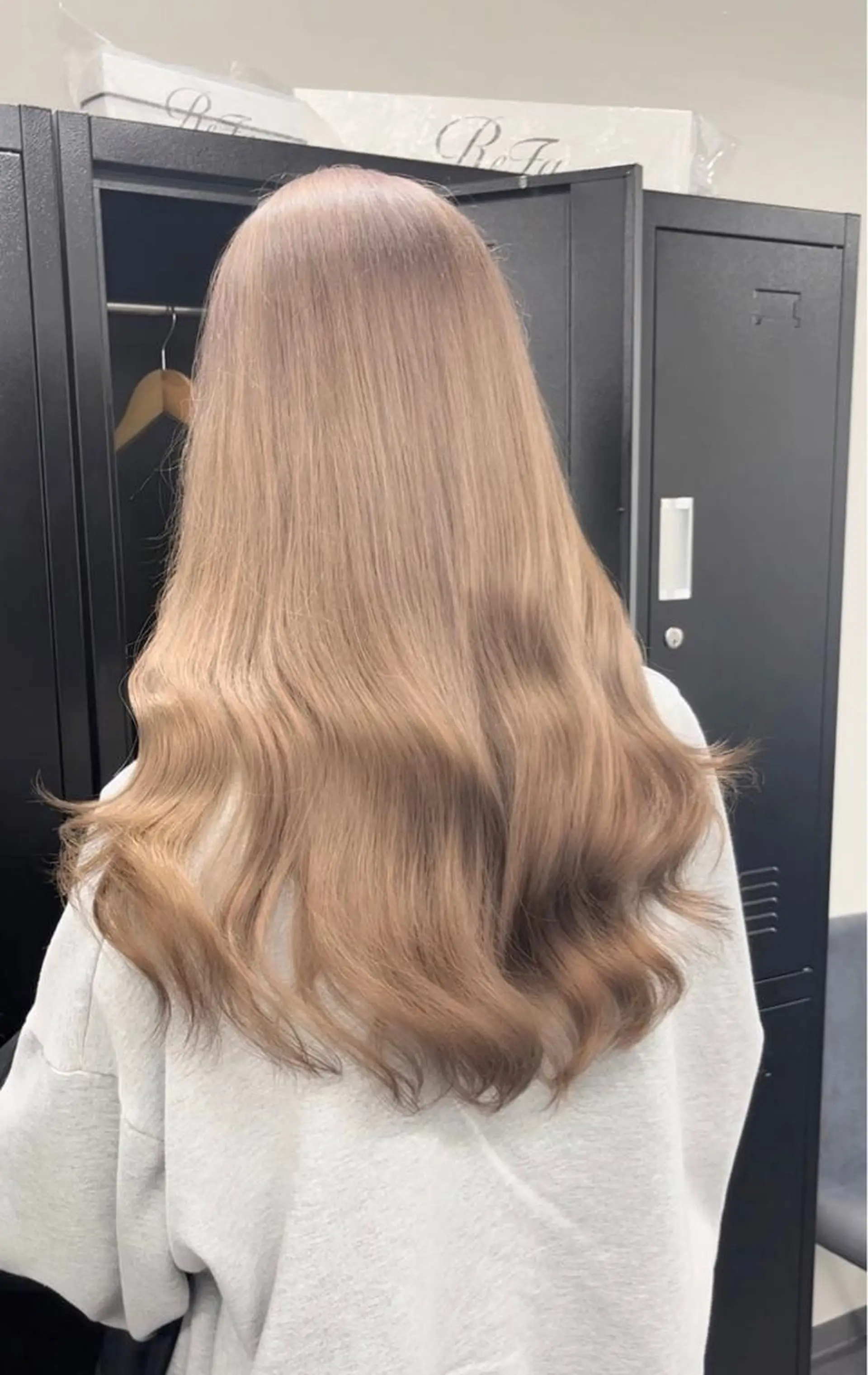 ロング カラー 韓国ヘア🖤/透明感 shihoのヘアスタイル