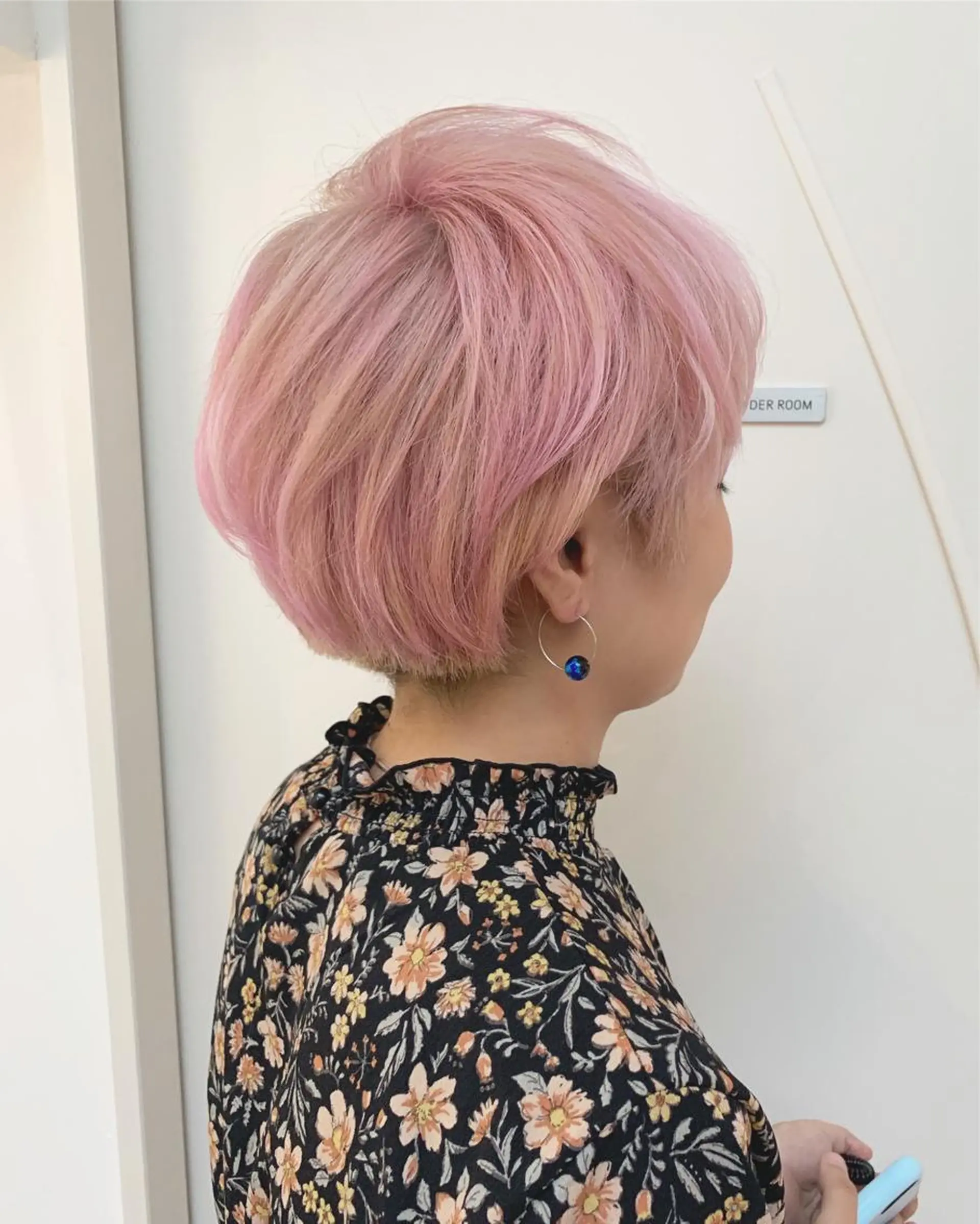 ショート カラー ブリーチ ピンクカラー インナーカラー/天神 ブリーチ/吉田のヘアスタイル