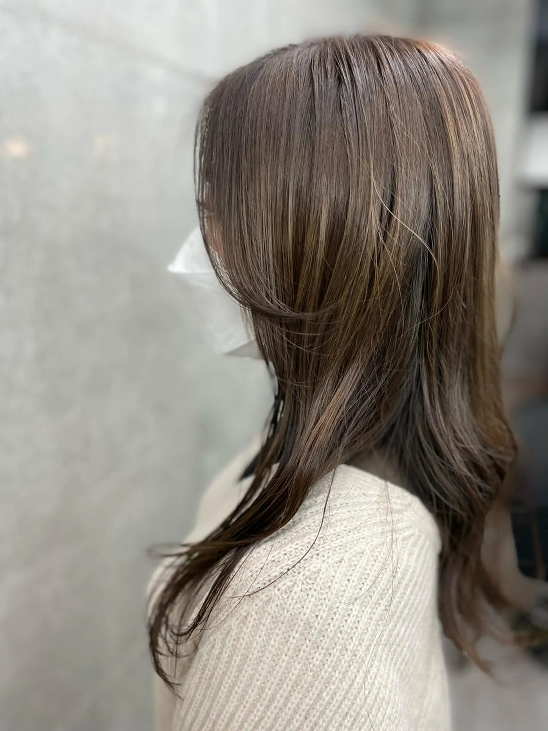セミロング アッシュ ボブ くびれヘア ハイライト レイヤーカット 透明感／髪質改善 遠藤良祈のヘアスタイル